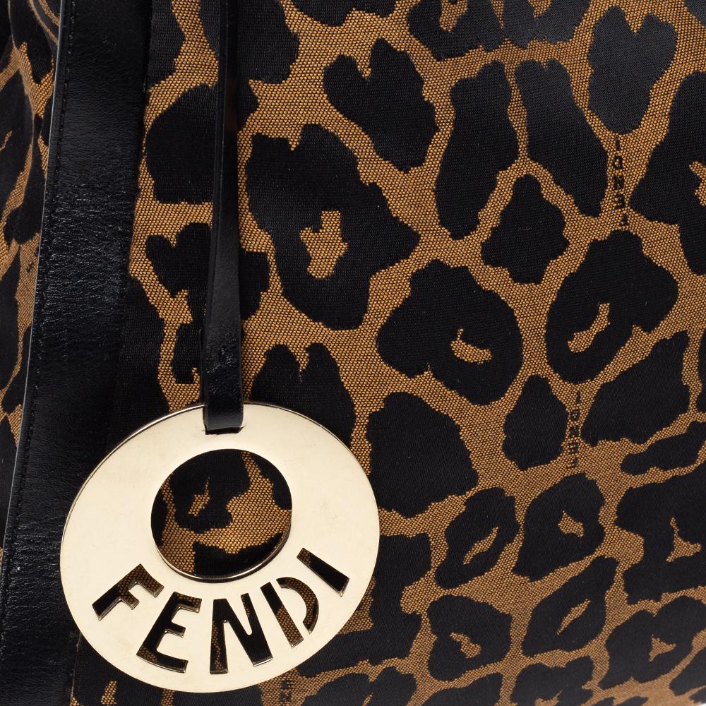 Fendi Black/Brown Leopard Print Canvas and Leather Chef Tote In Good Condition In Dubai, Al Qouz 2