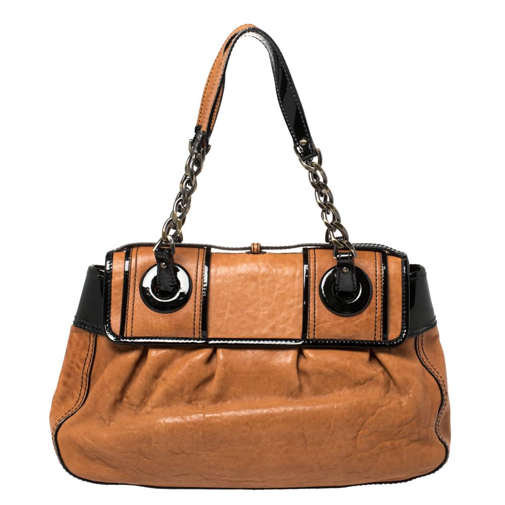 Women's Fendi Black/Brown Patent and Leather B Shoulder Bag