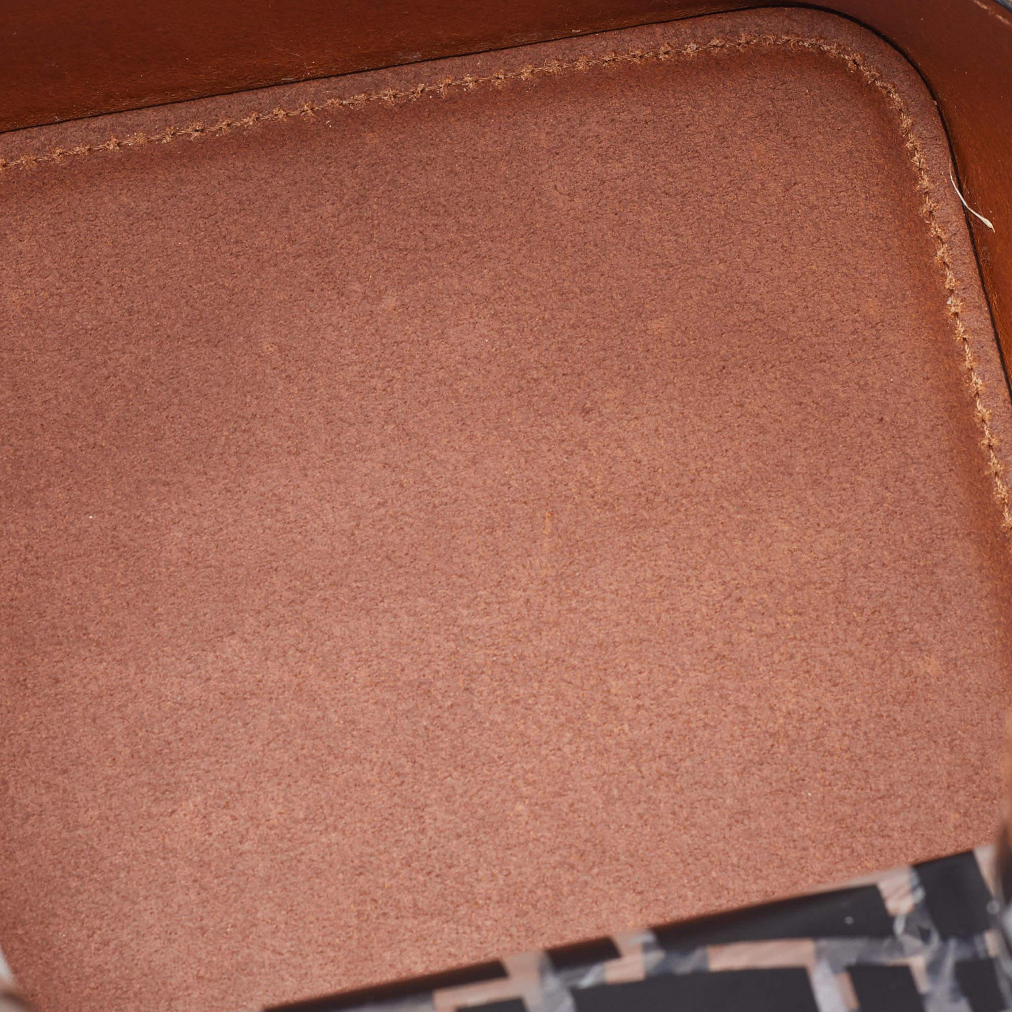 Fendi Black/Brown Zucca PVC and Leather Mon Tresor Bucket Bag 4