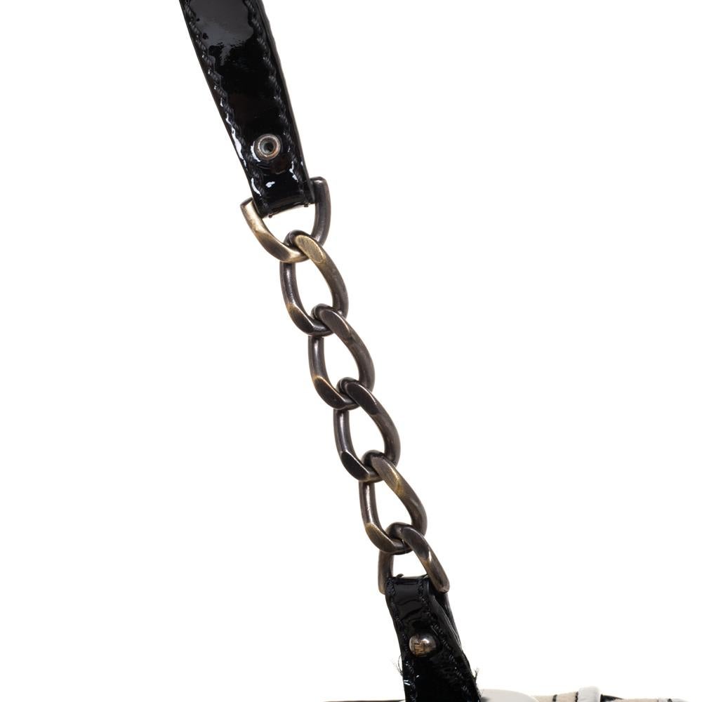 Borsa a tracolla Fendi in tela nera e vernice B. 8