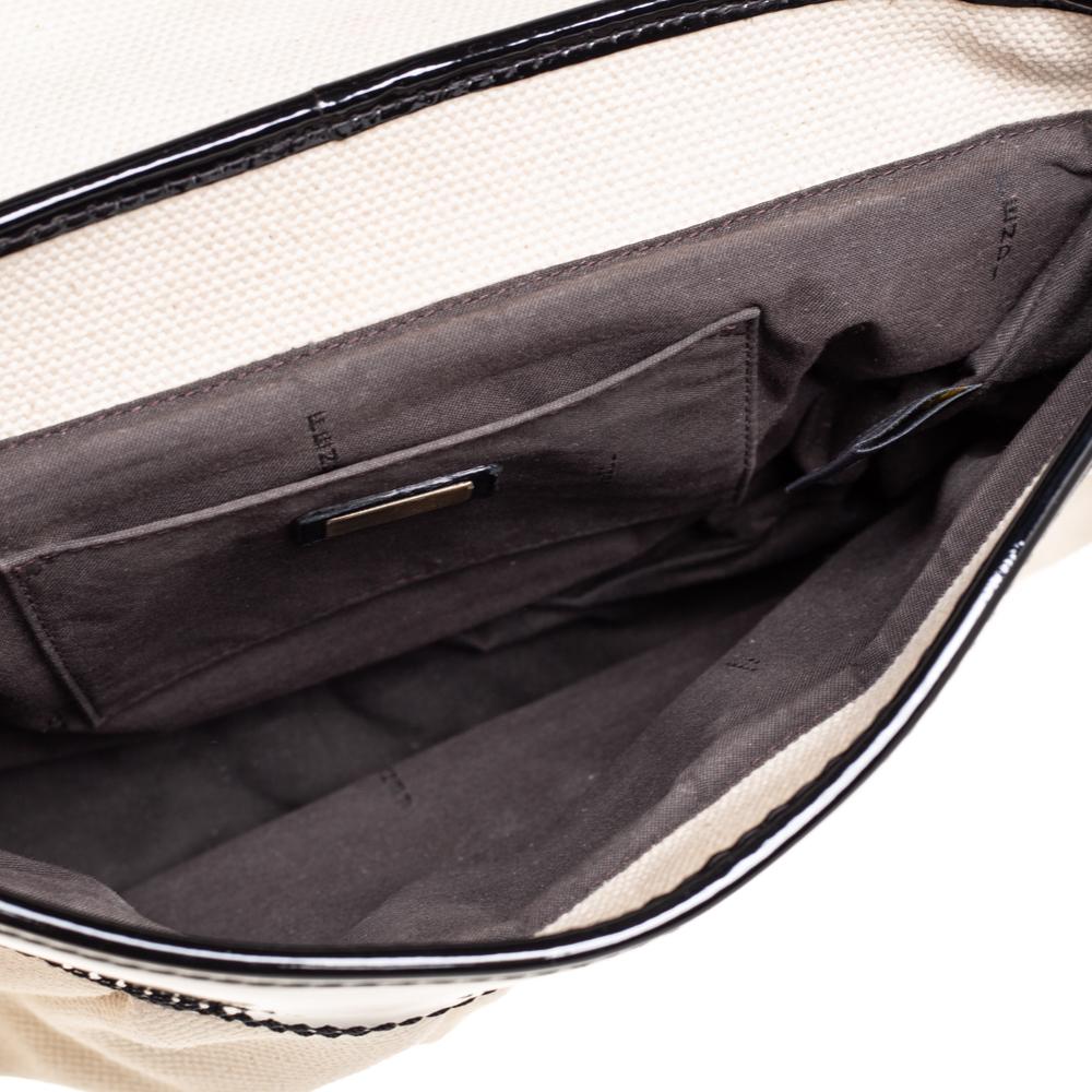 Women's Fendi Black Canvas and Patent Leather B Shoulder Bag For Sale