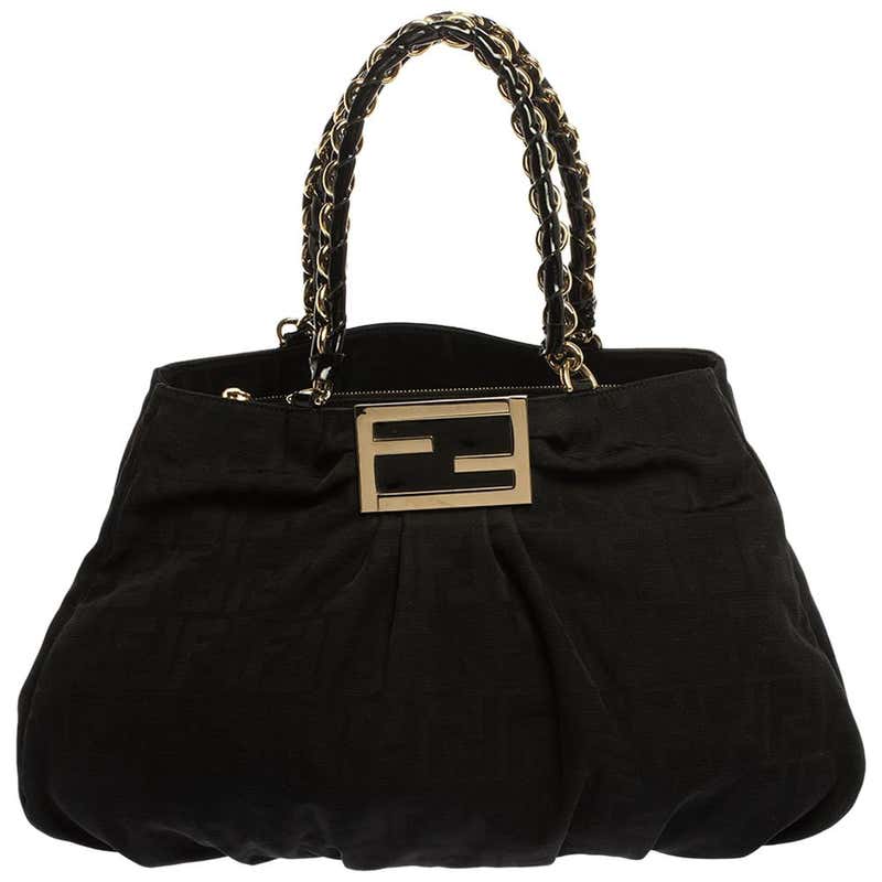 Vintage Fendi Shoulder Bags - 231 For Sale at 1stDibs