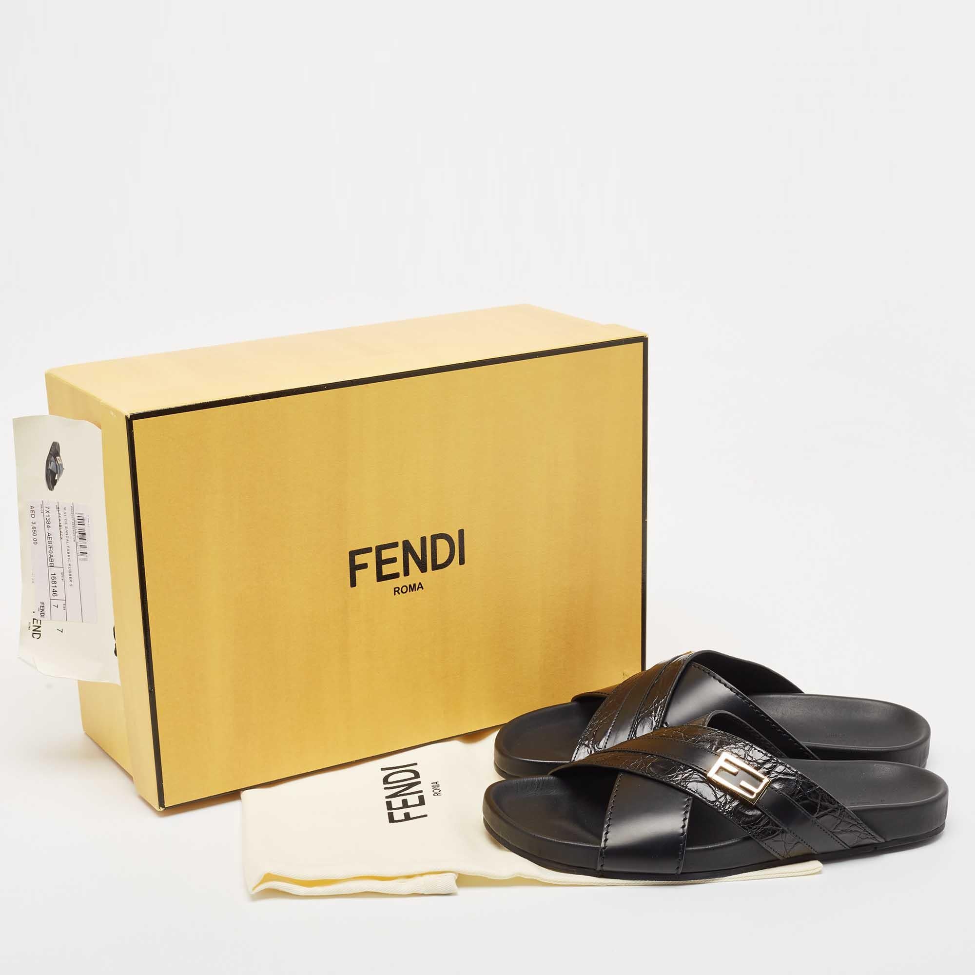 Fendi Black Crocodile and Leather Flat Slides Size 41 For Sale 5