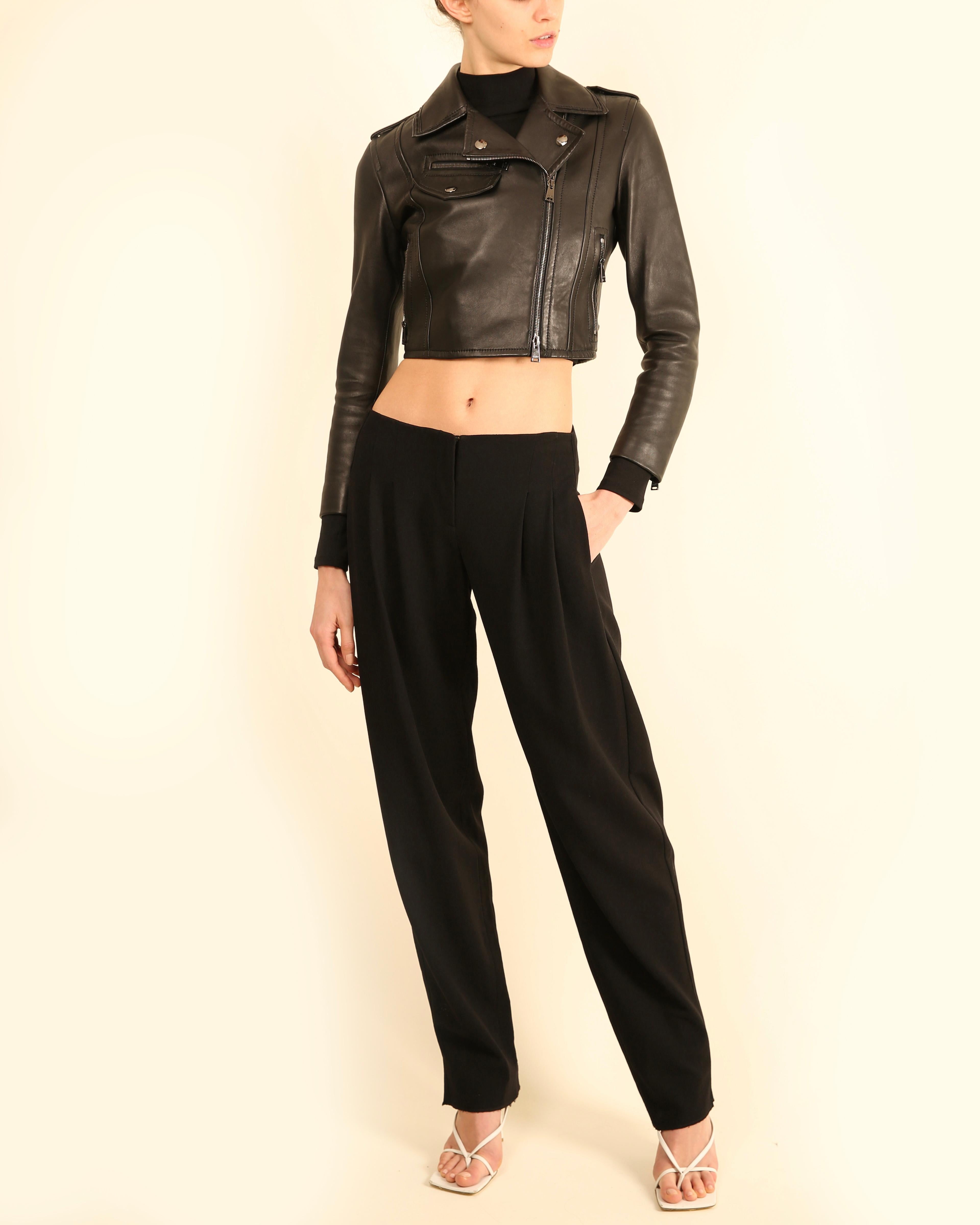 Fendi negro recortado plata cremallera ajustada chaqueta de cuero abrigo IT 36 XS en venta 2