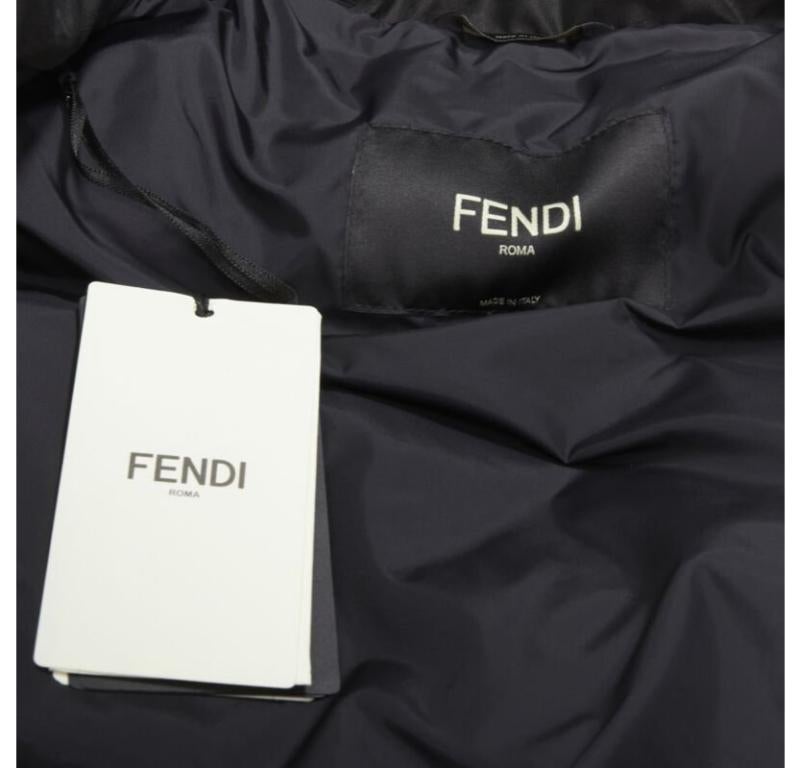 Fendi nero FF Zucca monogram nero gilet imbottito in piuma d'oca IT54 2XL in vendita 3