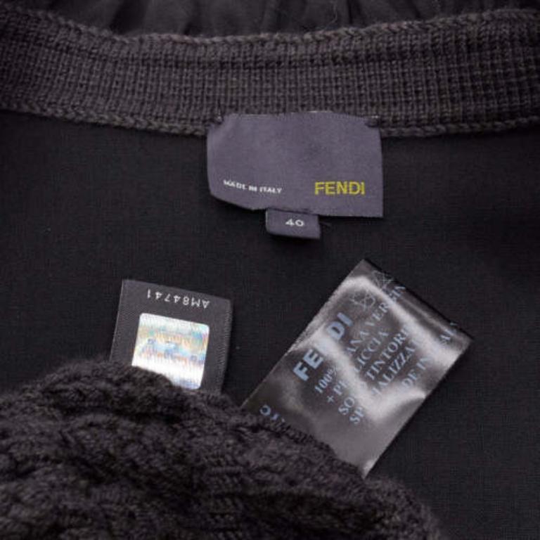 FENDI manteau à clochettes en laine vierge crochetée, noir, avec empiècements en fourrure IT40 S en vente 6