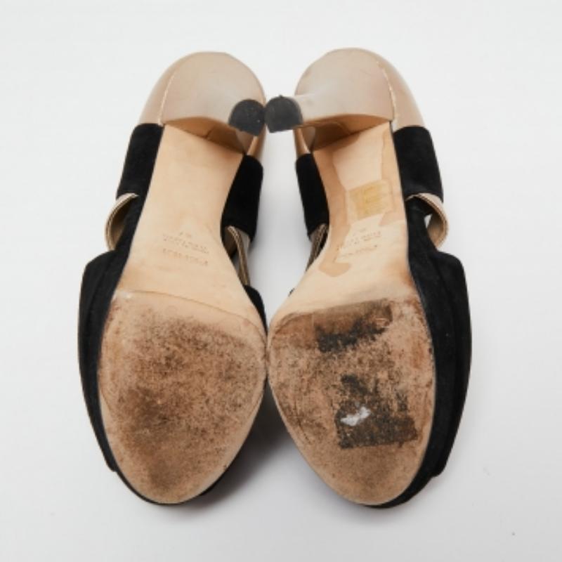 Noir Fendi - Escarpins à plateforme en cuir/suède noir/doré - Taille 37 en vente