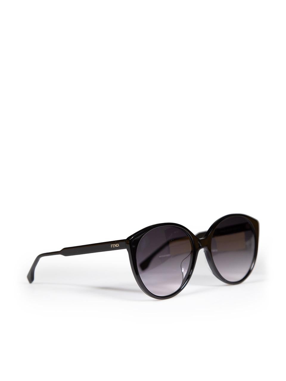 Fendi Black Gradient Smoke Cat Eye Sunglasses In New Condition For Sale In London, GB