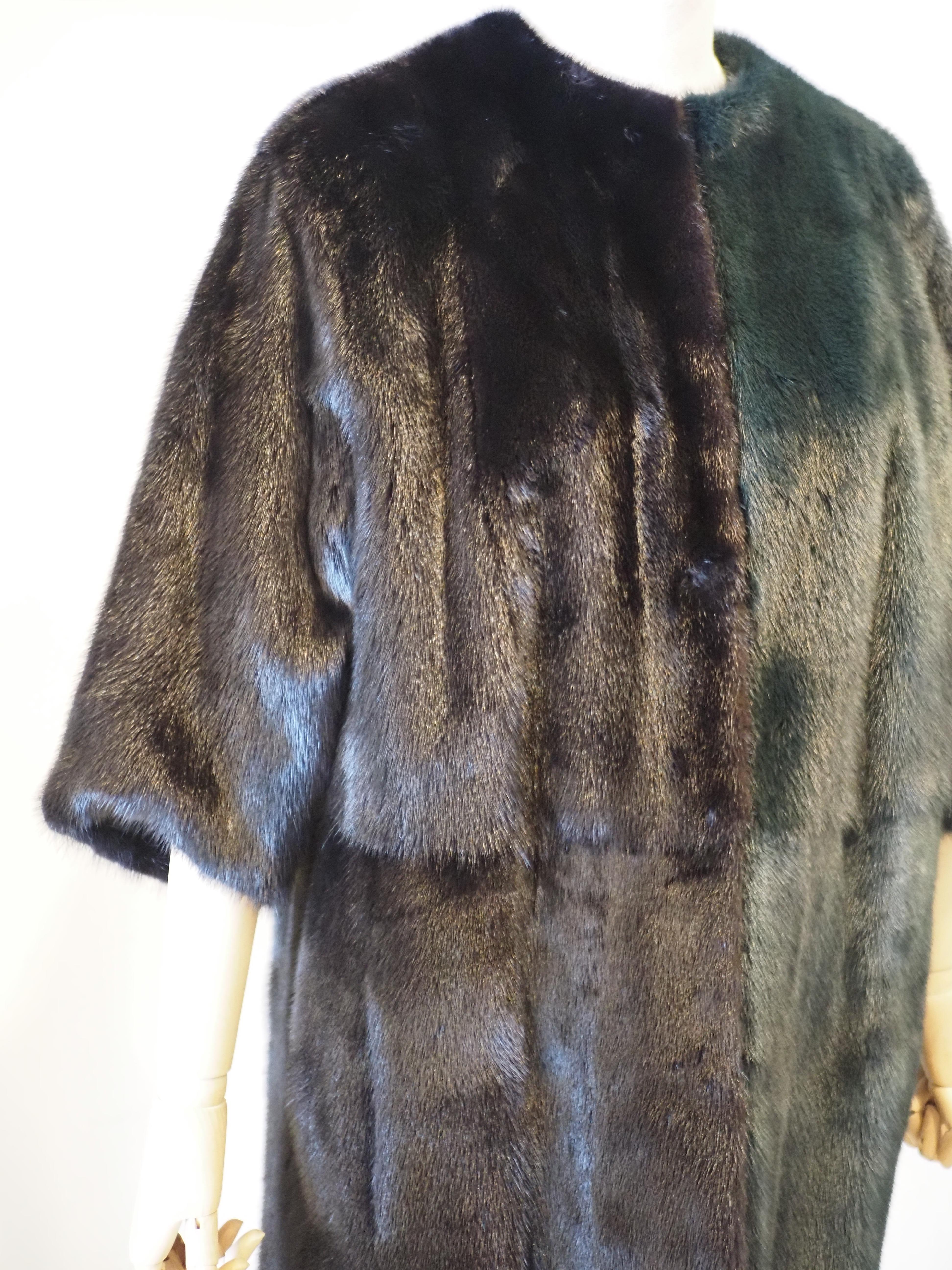 Women's Fendi black green bicolour mink fur coat For Sale