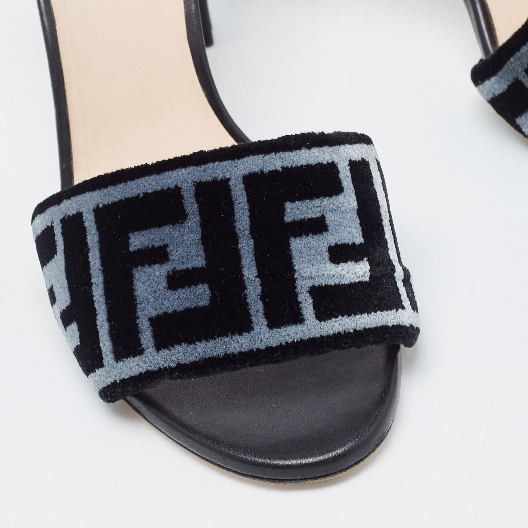 Fendi Black/Grey Zucca Velvet Slide Sandals Size 37.5 4