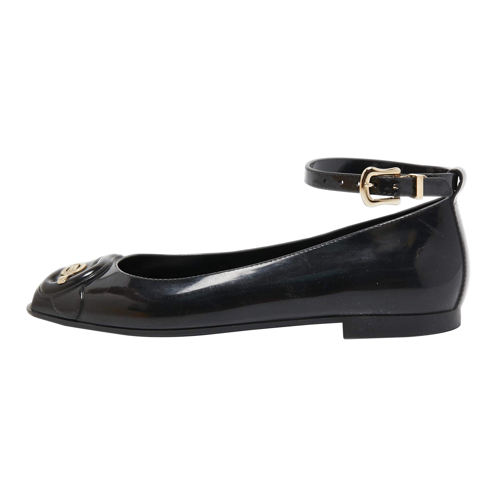 Fendi Negro Jelly Buckle Ankle Strap Flats Talla 36