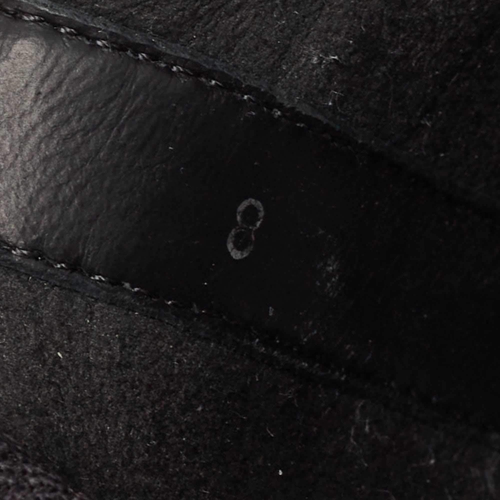 Fendi Black Knit Fabric and Rubber Flow Sneakers Size 42 For Sale 4