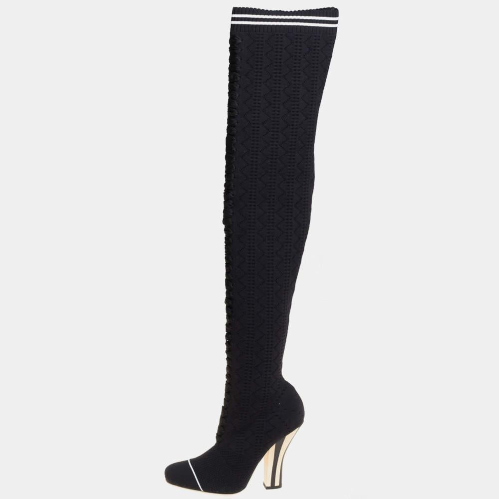Fendi Black Knit Fabric Over the Knee Boots Size 39 In Good Condition In Dubai, Al Qouz 2