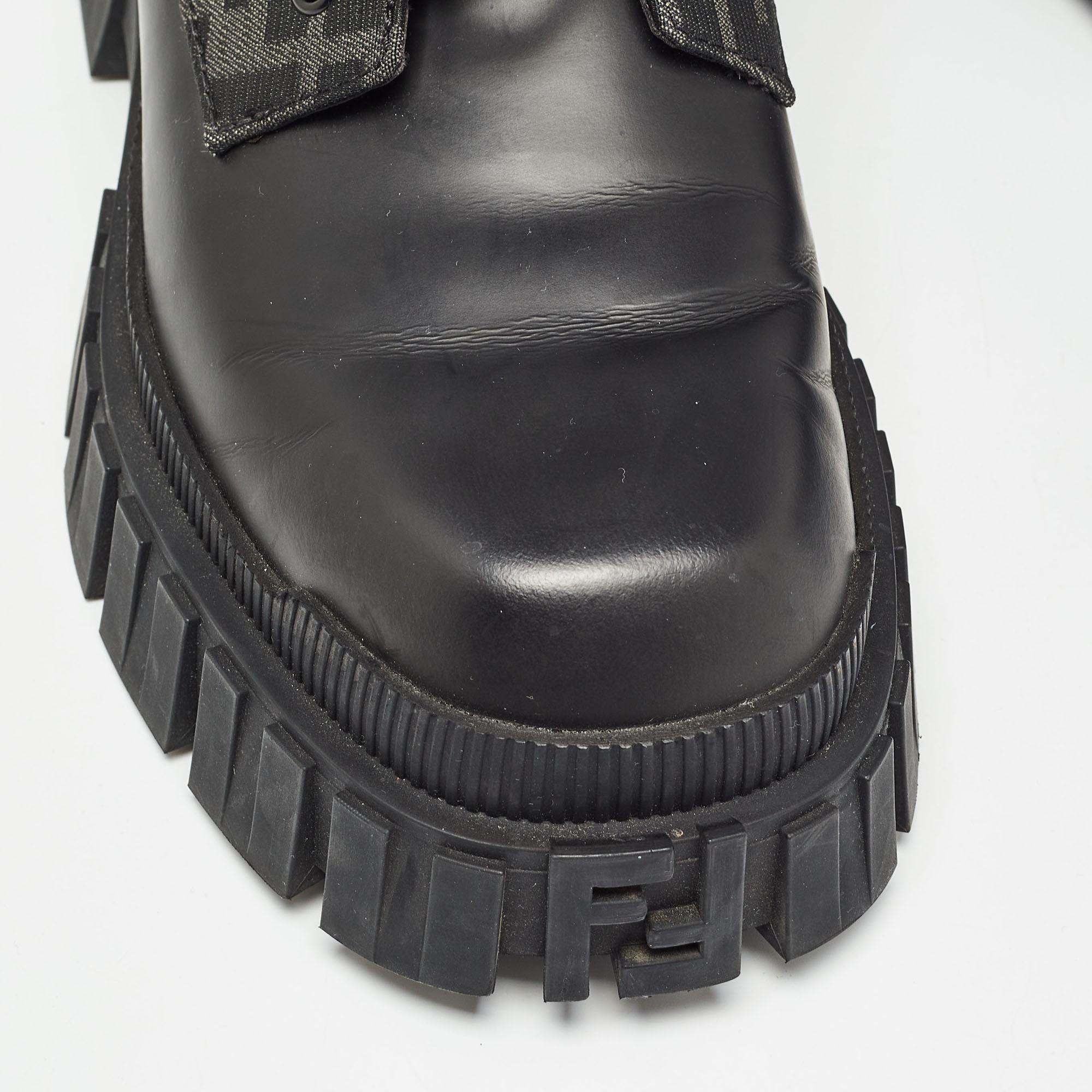 Fendi Black Leather and Canvas Ankle Boots Size 41 For Sale 3