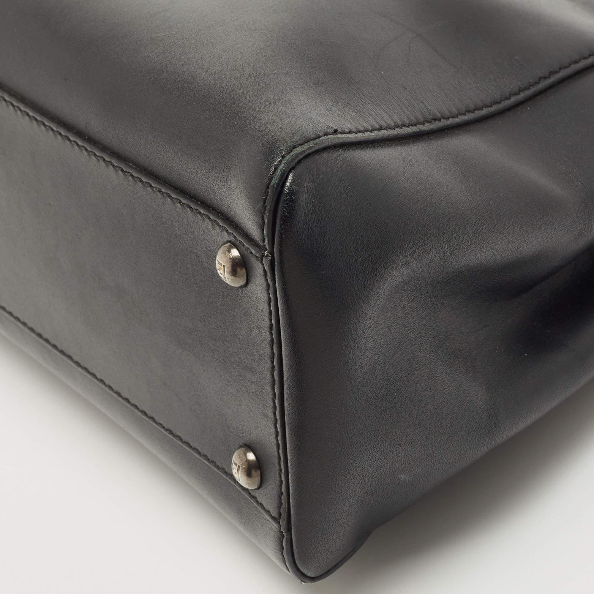 Fendi Black Leather and Leopard Print Calf Hair Interior Medium Peekaboo Top Han In Fair Condition In Dubai, Al Qouz 2