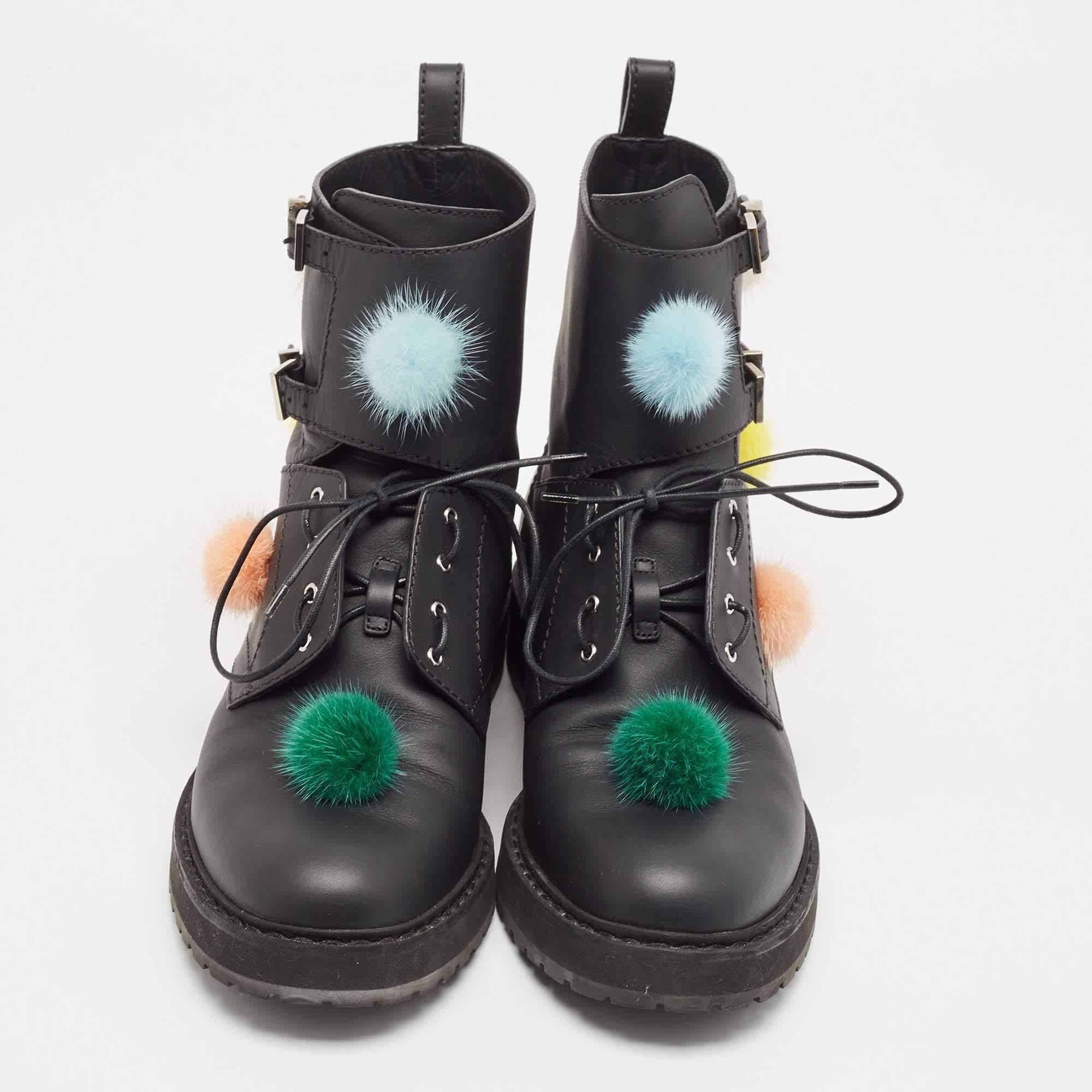 Fendi Black Leather and Mink Pompoms Biker Boots Size 39 In Good Condition In Dubai, Al Qouz 2