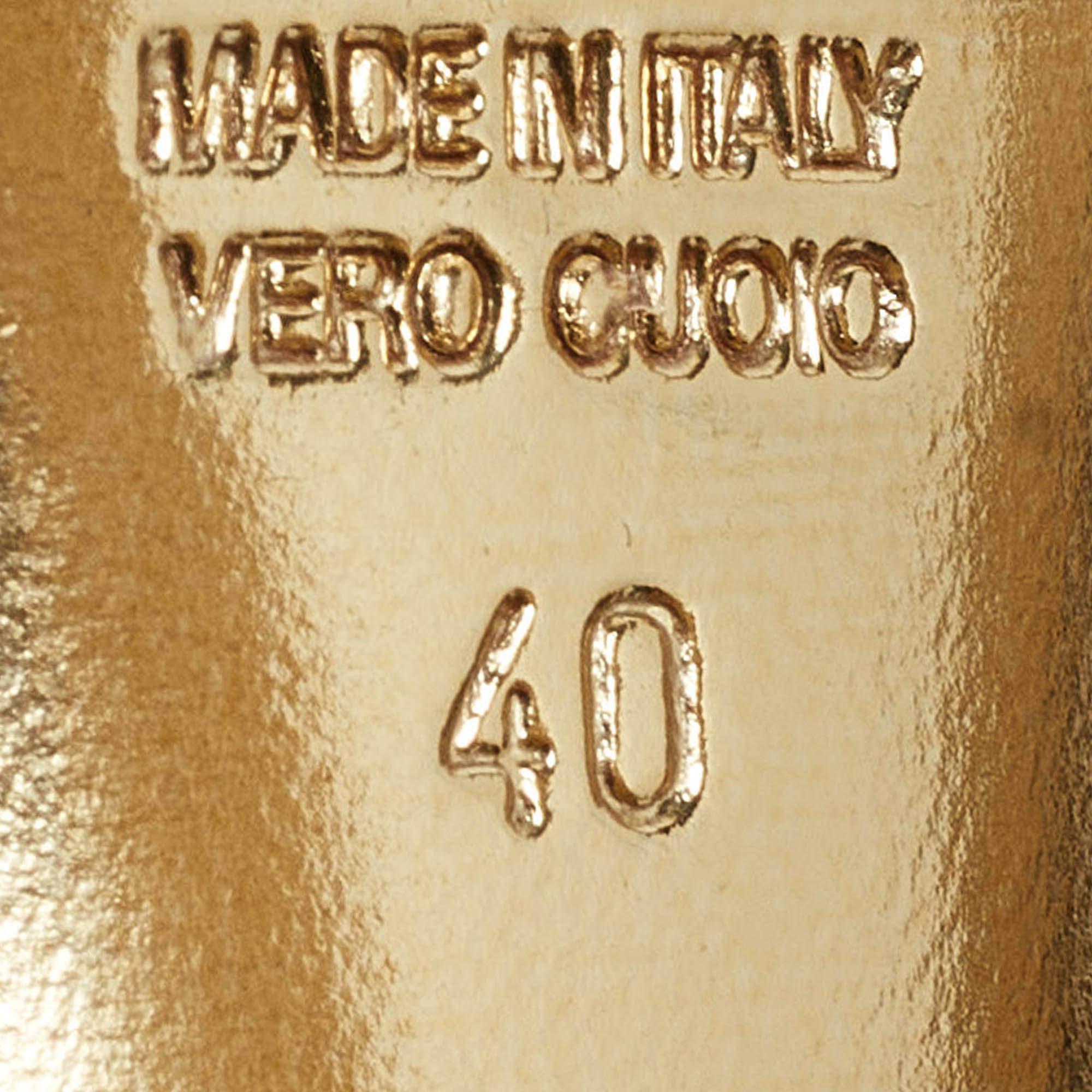 Fendi, pelle nera e raso, sandali con piattaforma a strappo taglia 41 in vendita 3