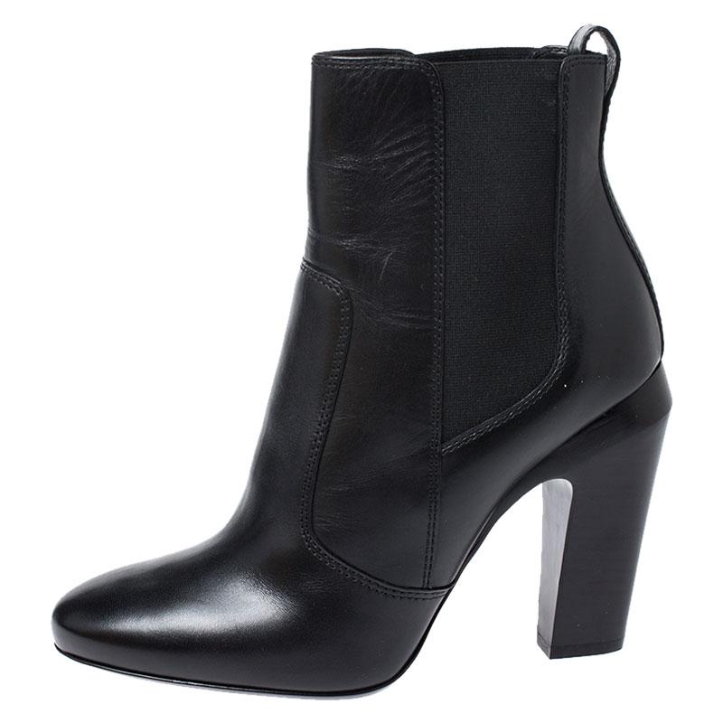 Fendi Black Leather Ankle Boots Size 38.5 2