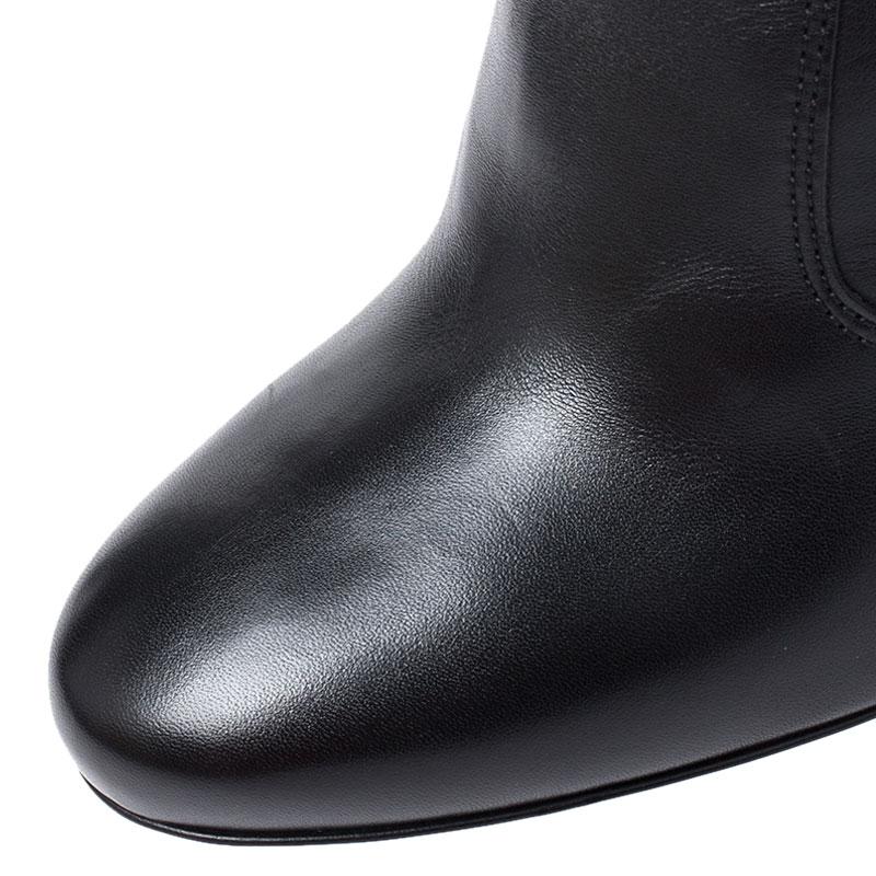 Fendi Black Leather Ankle Boots Size 38.5 3