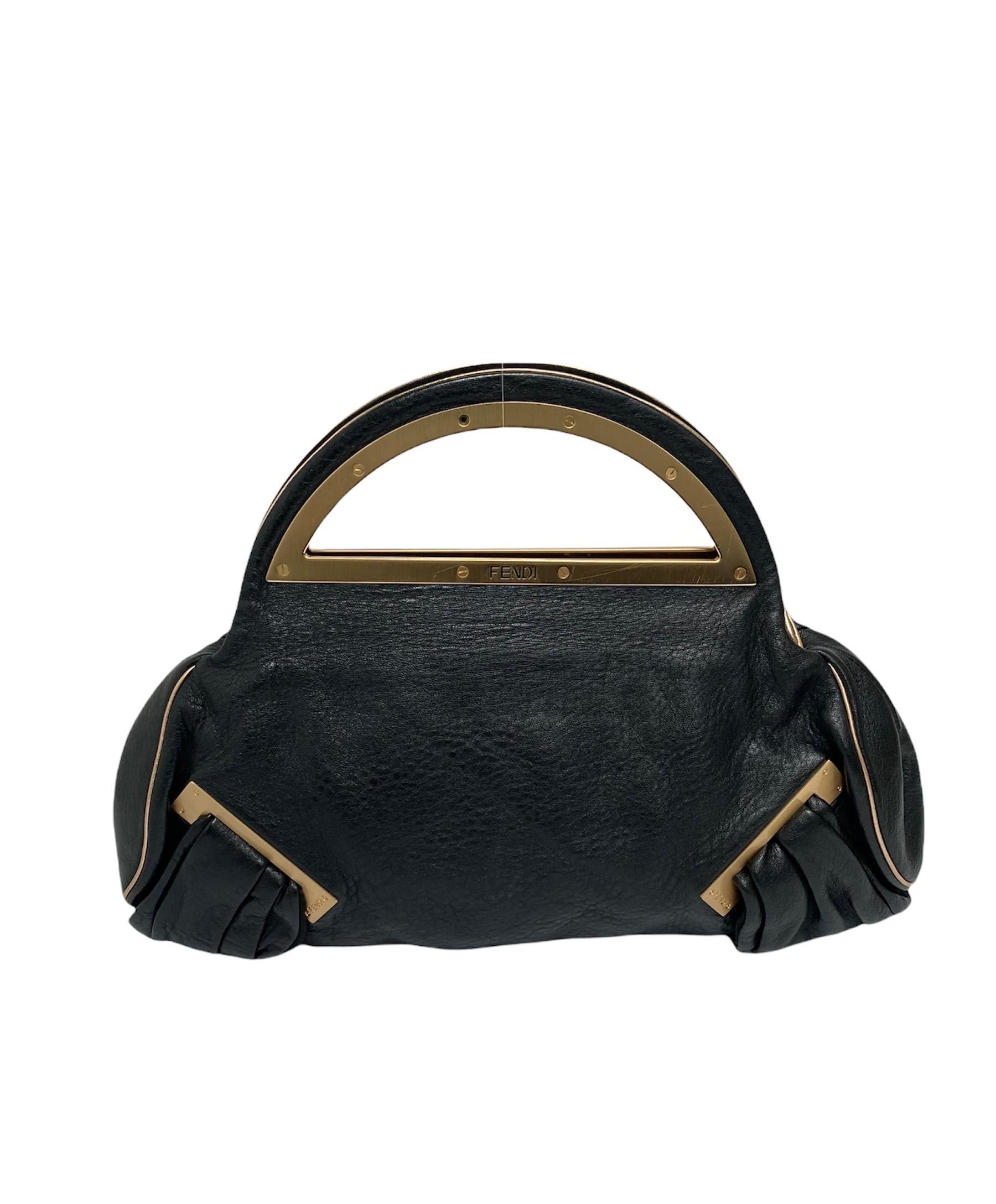 Fendi Black Leather Bag  In Excellent Condition In Torre Del Greco, IT