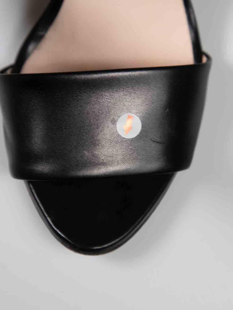 Fendi Schwarze Leder-Sandalen 
