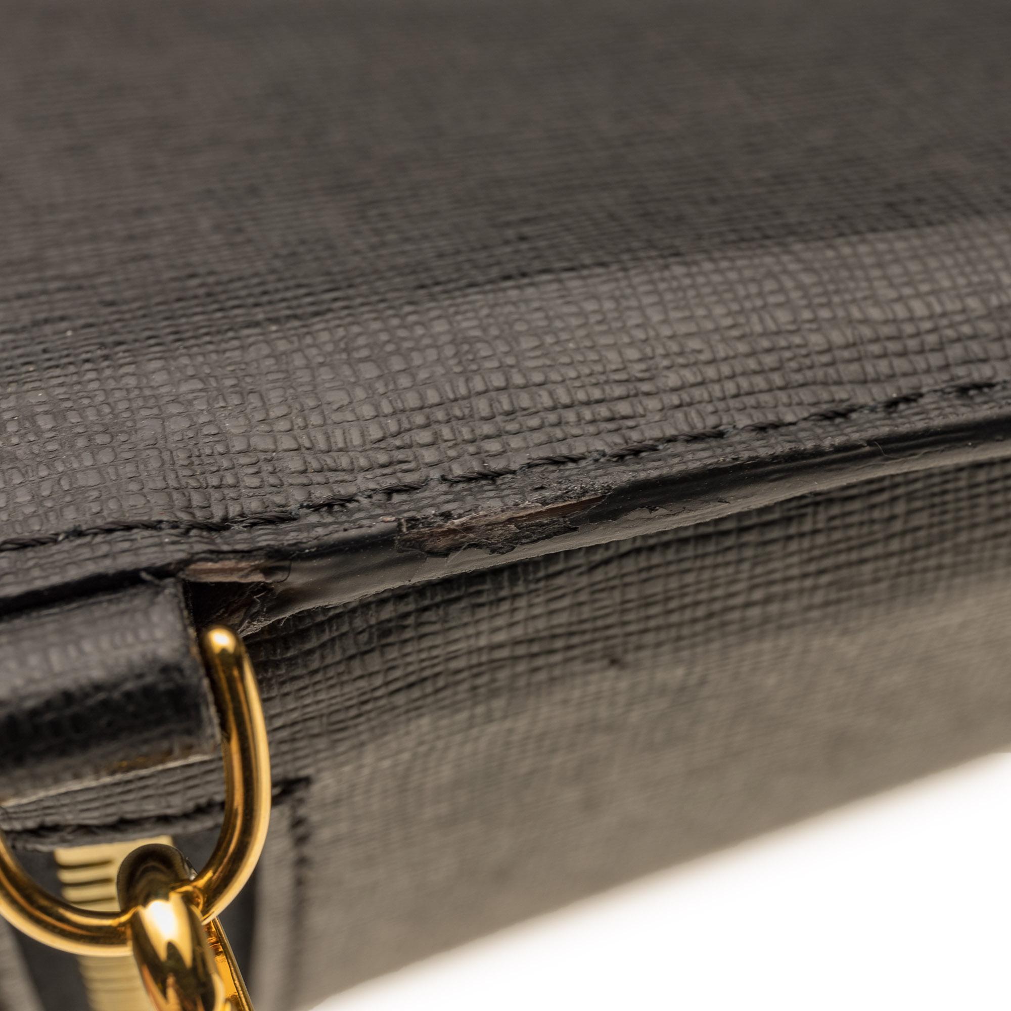 Fendi Black  Leather Crossbody Bag Italy w/ Dust Bag For Sale 4