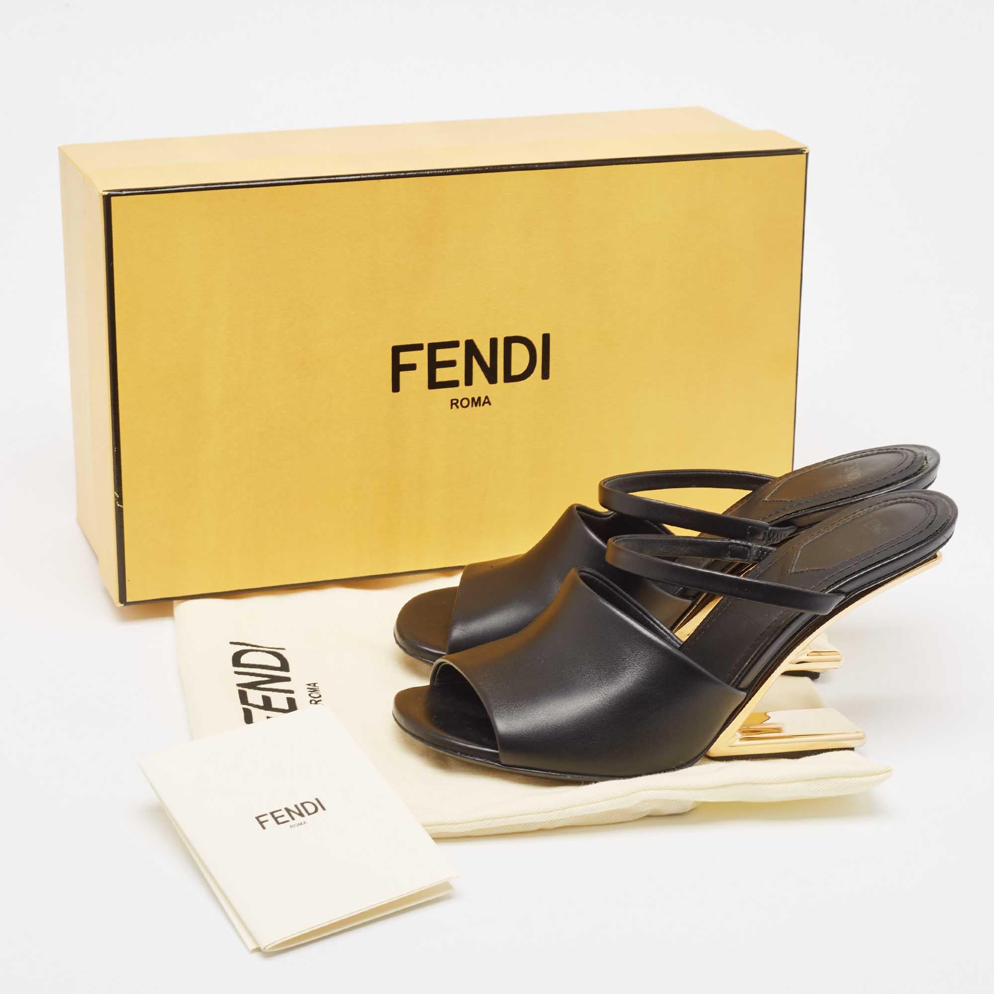 Fendi Black Leather Fendi First Slide Sandals Size 37 For Sale 5