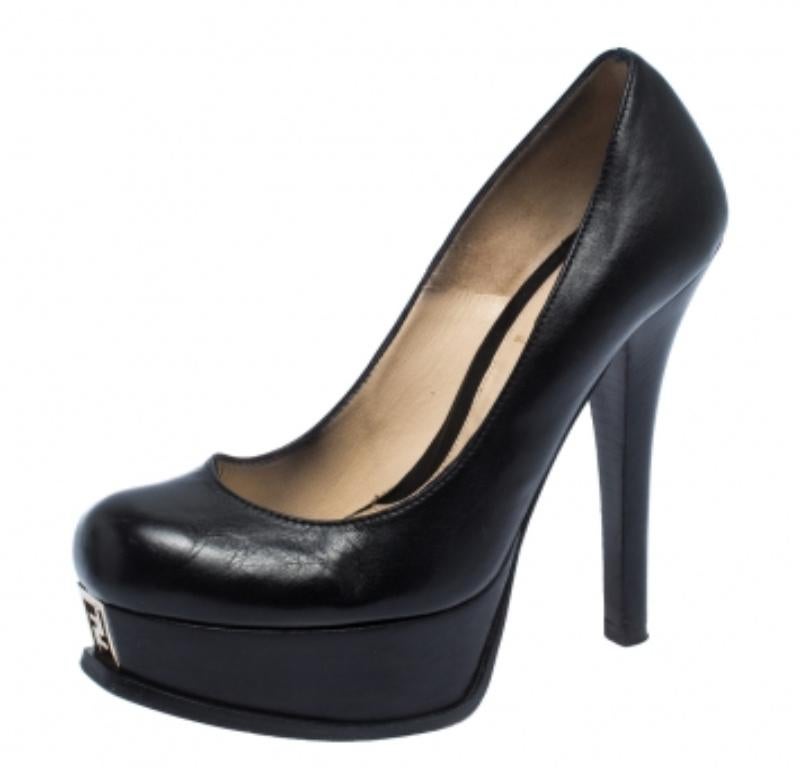 Noir Fendi - Escarpins à plateforme en cuir noir Fendista - Taille 36.5 en vente