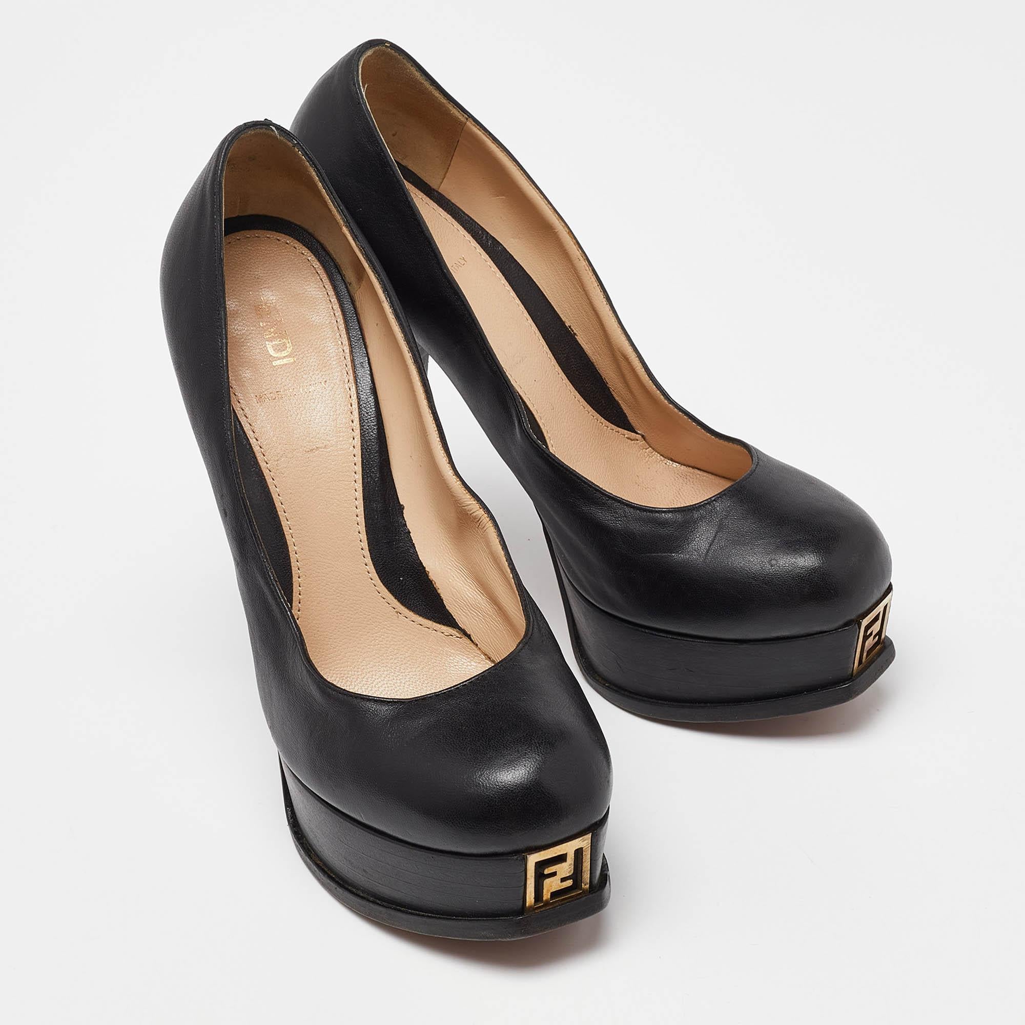 Women's Fendi Black Leather Fendista Platform Pumps Size 38.5 For Sale