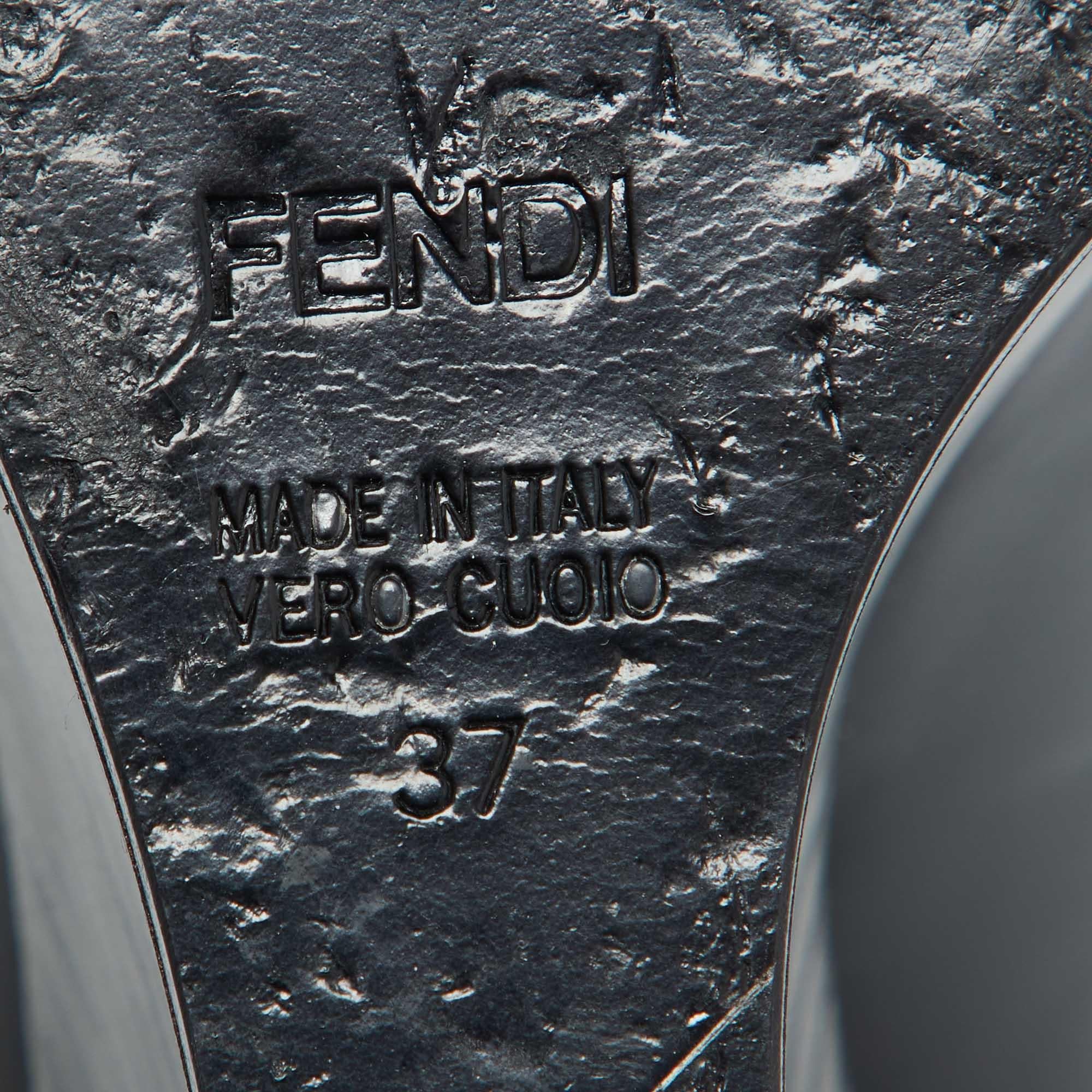 Fendi Black Leather Fendista Platform Wedge Pumps Size 37 For Sale 4