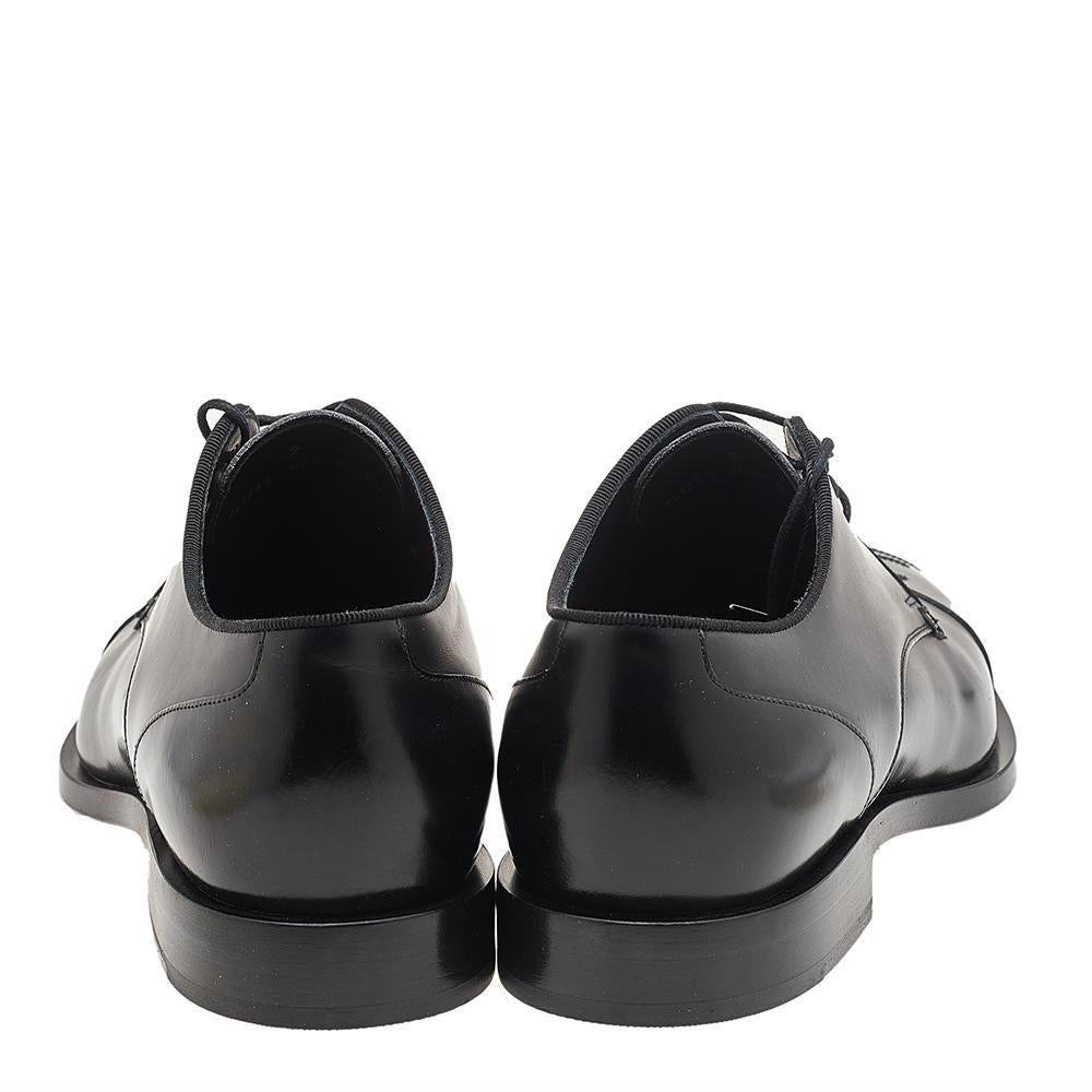 Fendi Black Leather FF Karligraphy Cap Toe Lace Up Derby Size 43 In Excellent Condition In Dubai, Al Qouz 2