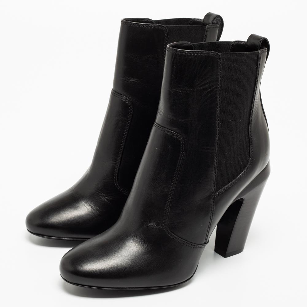 Fendi - Stivaletti in pelle nera taglia 38,5 3