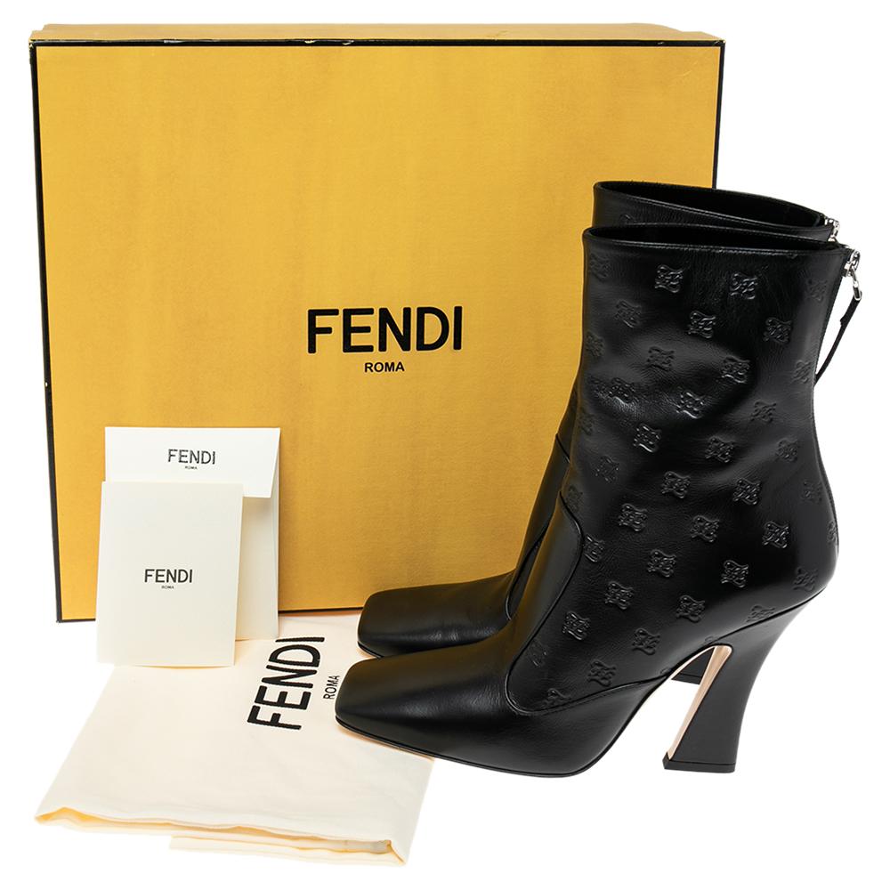 Fendi Black Leather FFreedom Ankle Boots Size 40 4