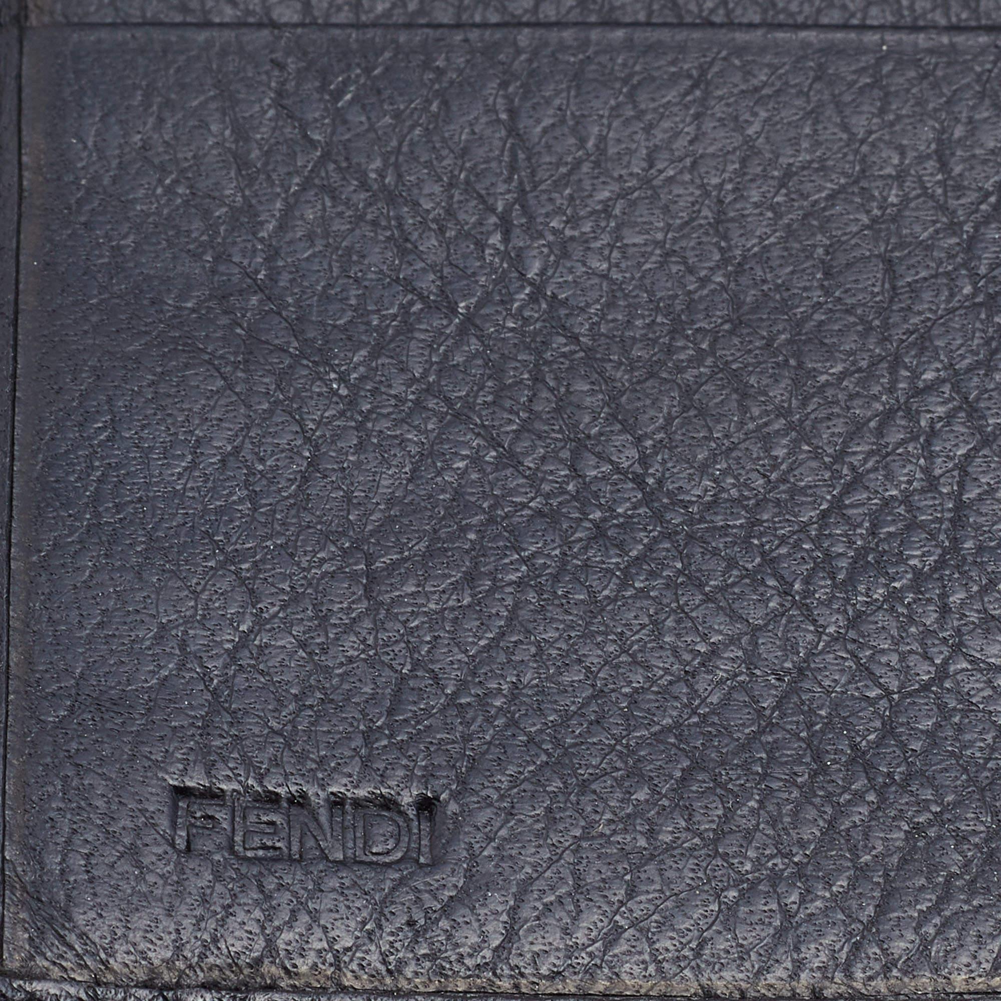 Fendi Black Leather Flap Continental Wallet For Sale 3
