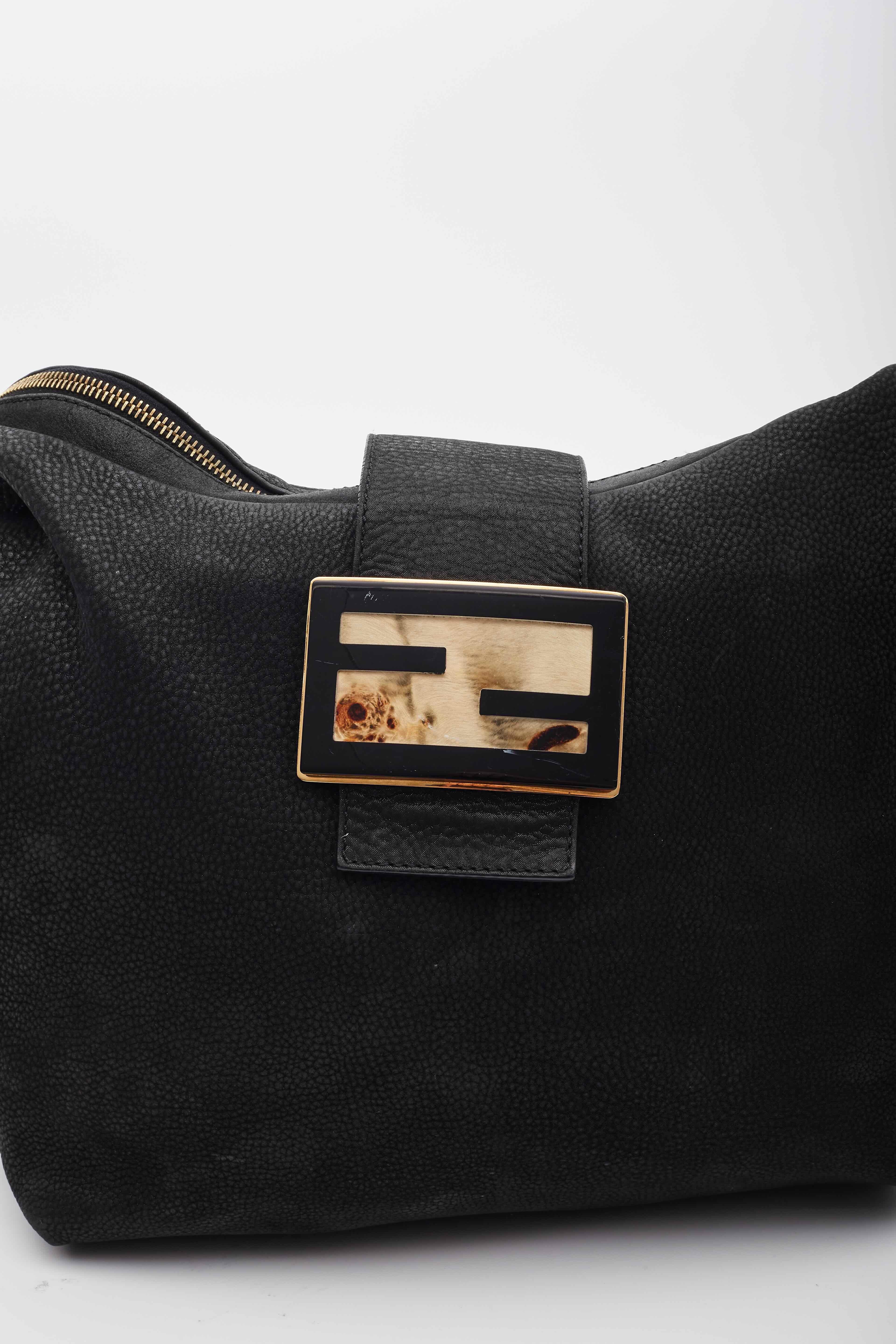 Fendi Black Leather Forever Mama Shoulder Bag Large In Good Condition For Sale In Montreal, Quebec