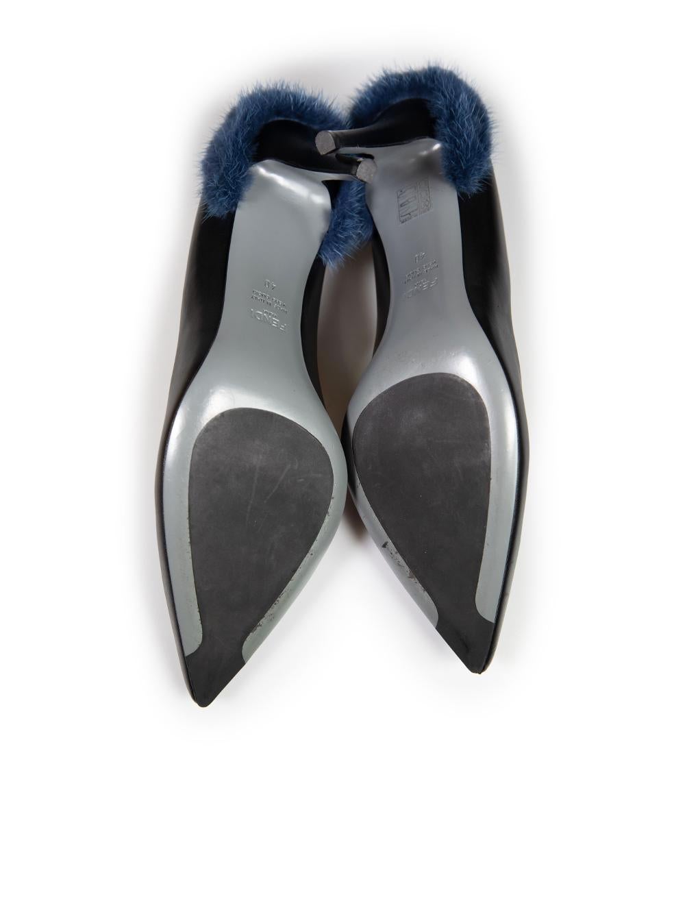 Women's Fendi Black Leather Fur Trimmed Pointed Toe Heels Size IT 40 For Sale