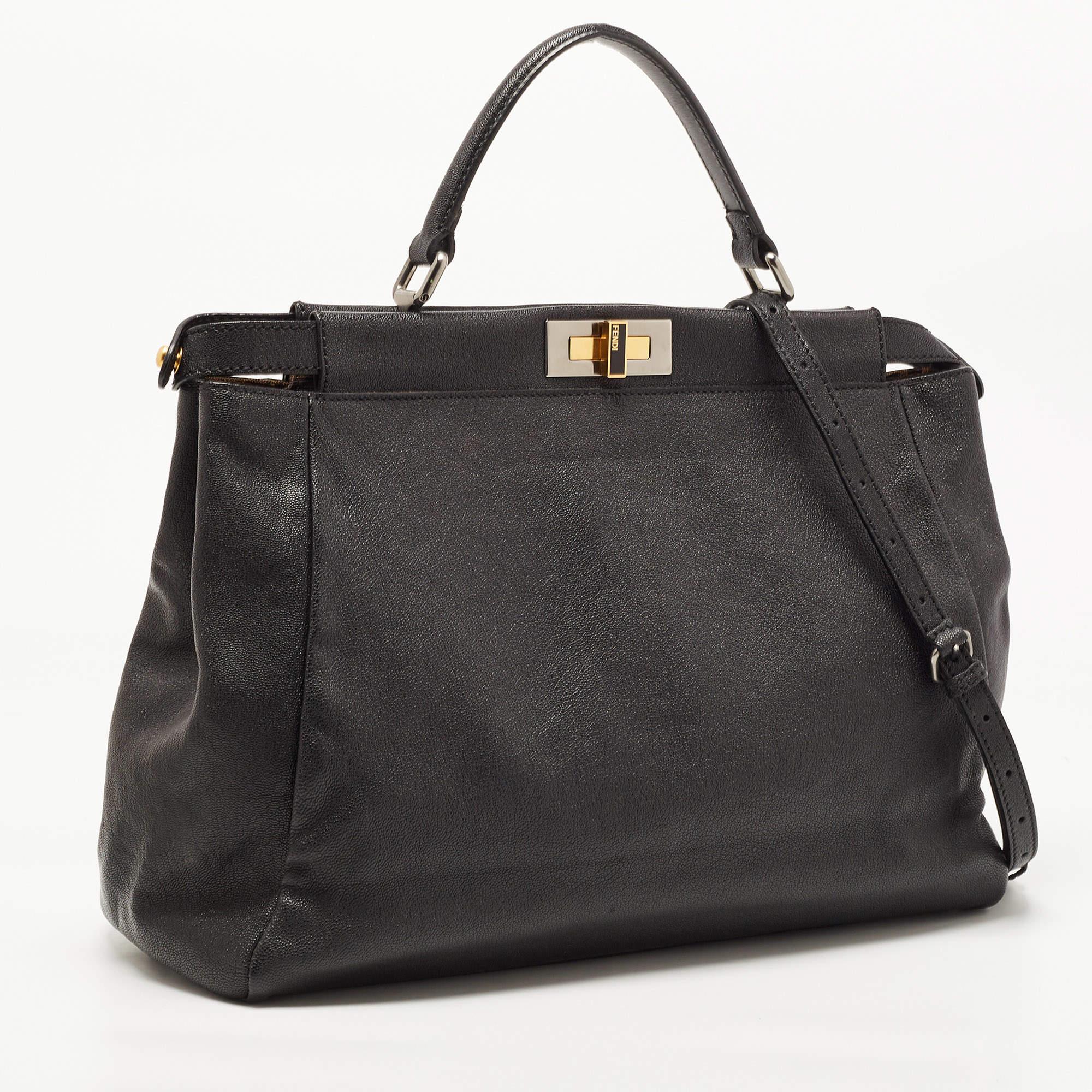 Fendi Black Leather Large Peekaboo Top Handle Bag In Good Condition In Dubai, Al Qouz 2