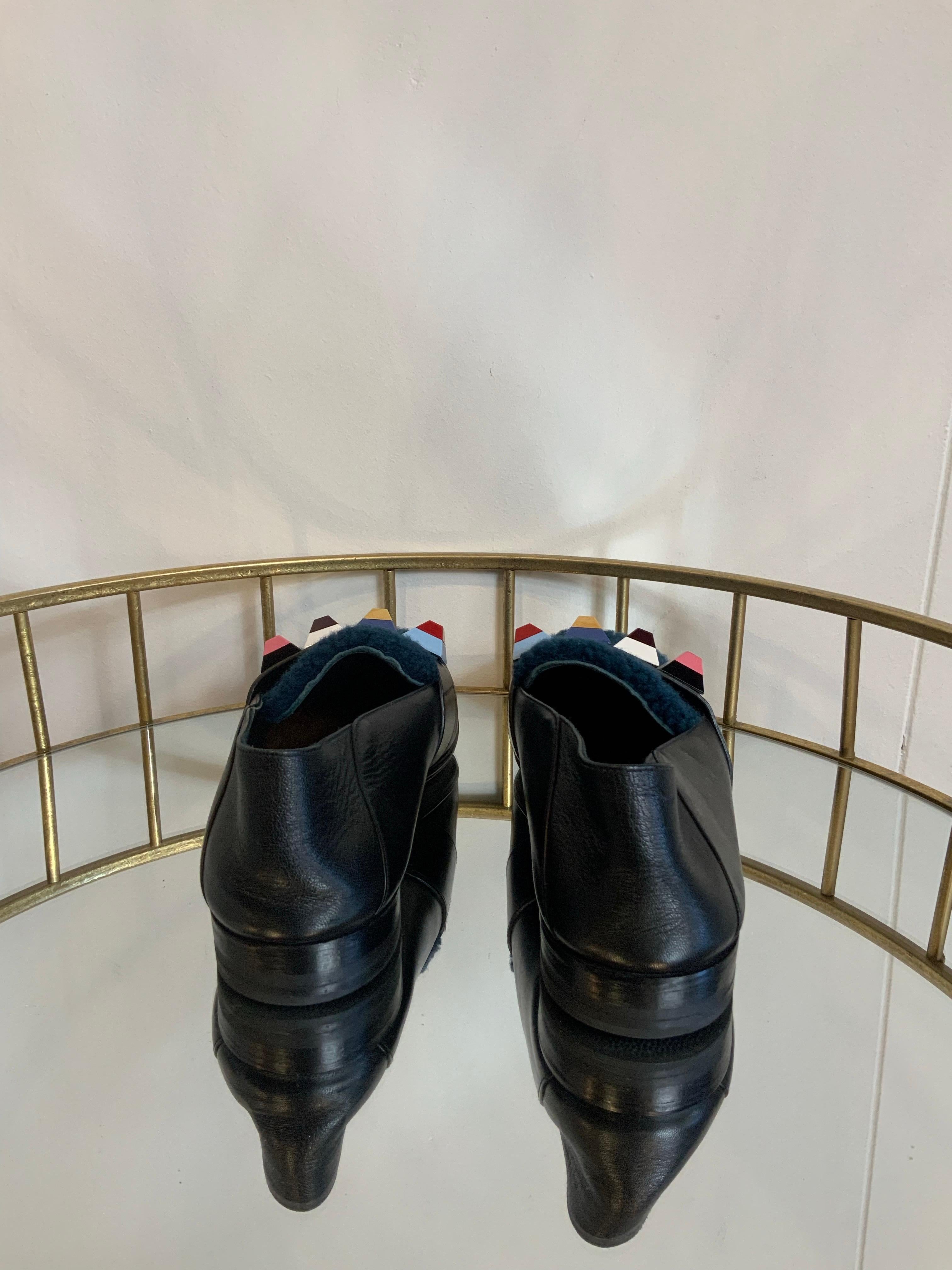 Femenino o masculino Mocasines Fendi de cuero negro en venta
