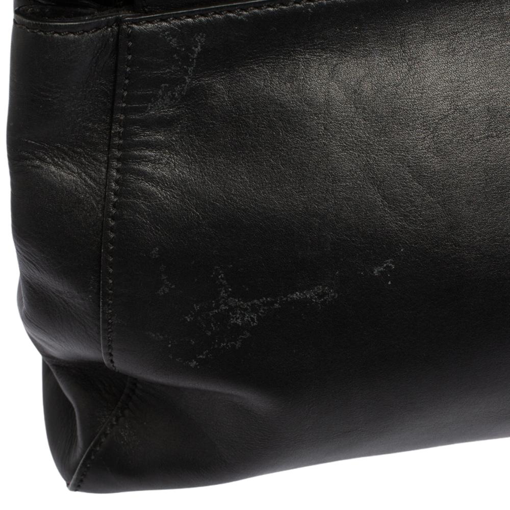 Fendi Medium Peekaboo Top Handle Tasche aus schwarzem Leder 6