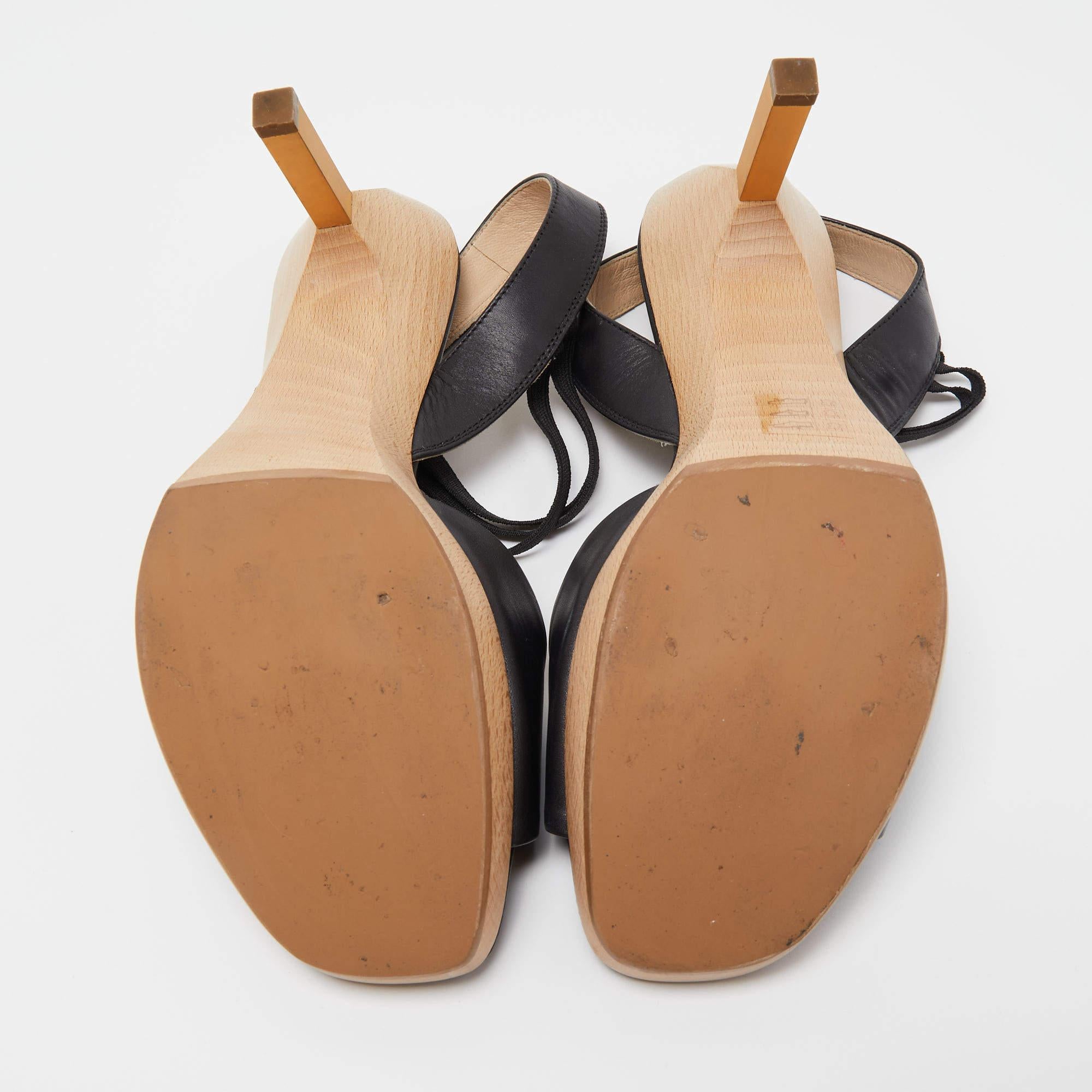 Fendi Black Leather Open Toe Platform Ankle Strap Sandals Size 40 For Sale 4