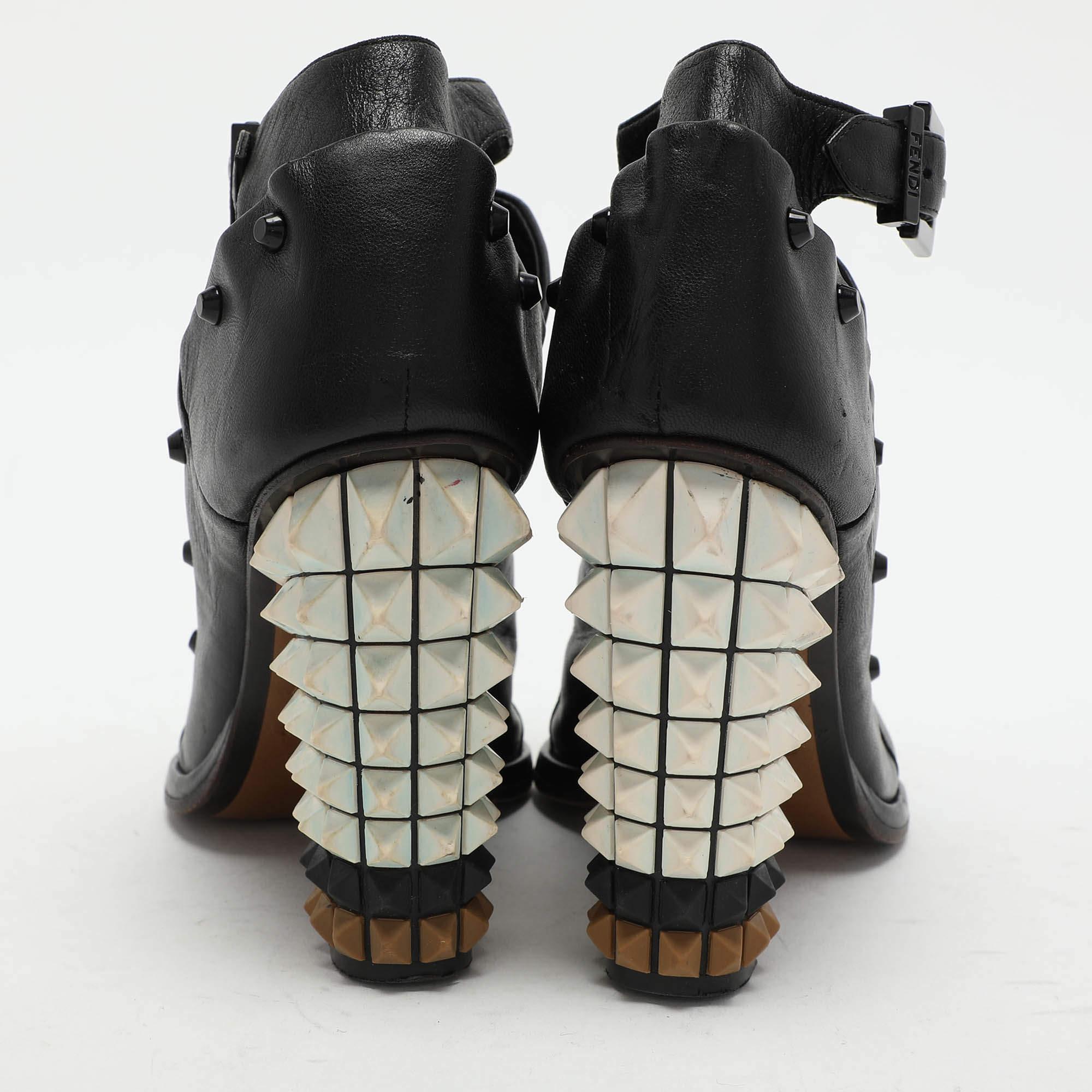 Fendi - Bottines Polifonia en cuir noir - Taille 36,5 en vente 1