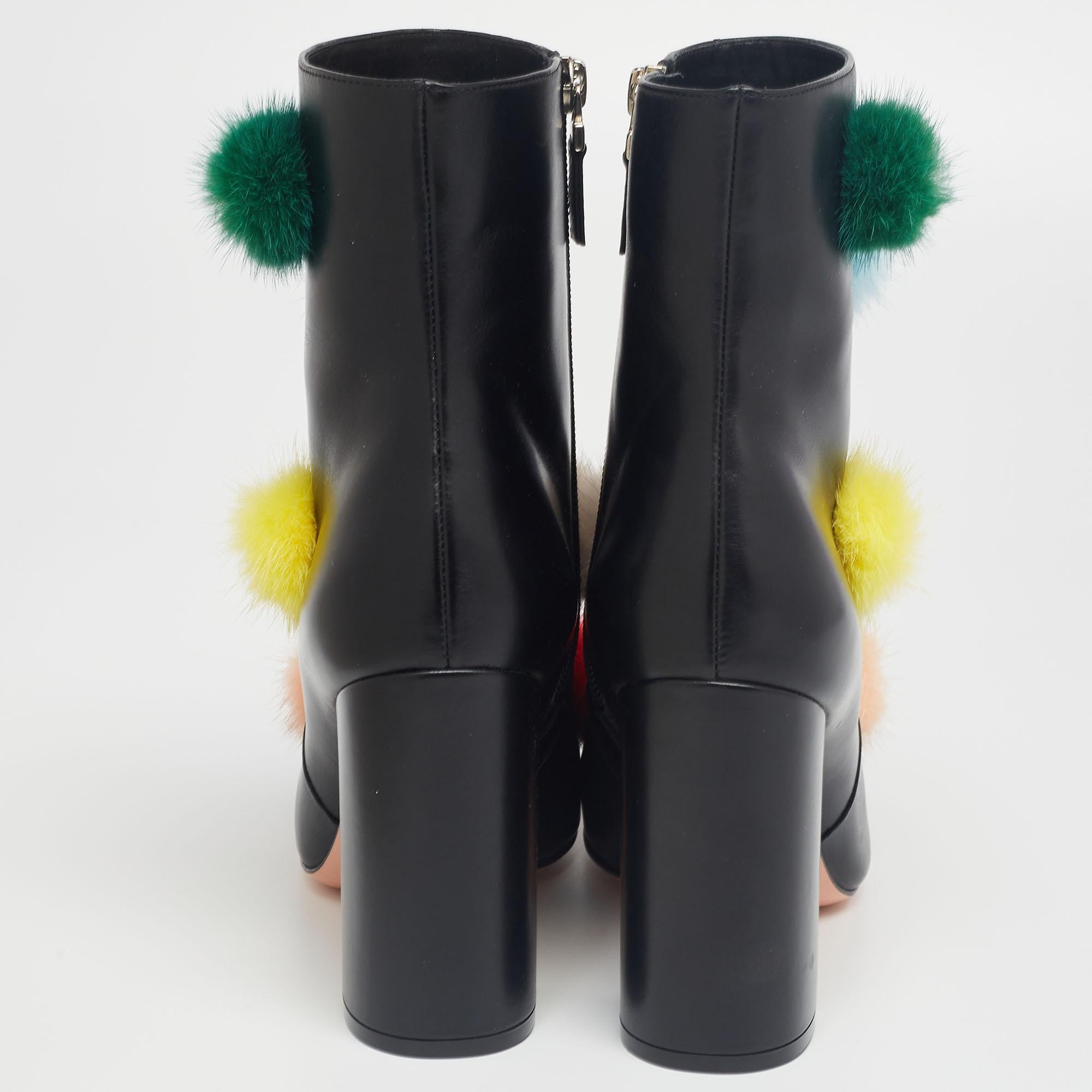 Fendi Black Leather Pom Pom Block Heel Ankle Booties Size 38.5 In New Condition In Dubai, Al Qouz 2
