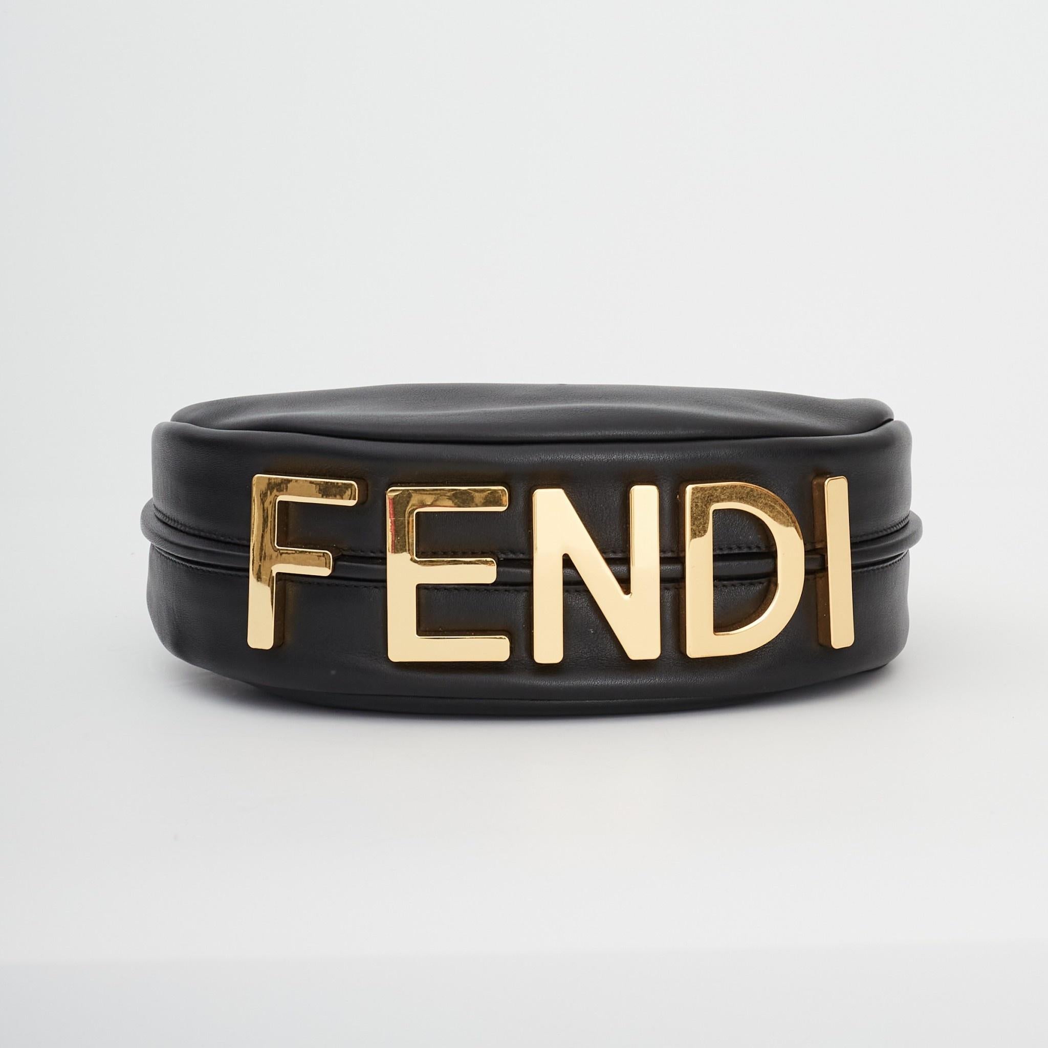 Fendi Black Leather Small Croissant Fendigraphy Hobo Bag Small In Excellent Condition In Montreal, Quebec