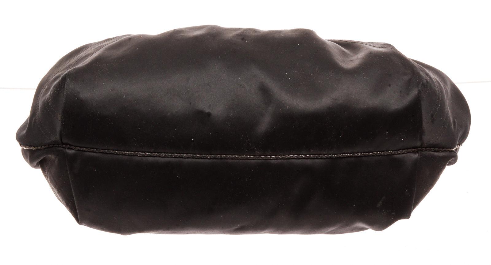 Fendi Black Leather Spy Handbag In Good Condition In Irvine, CA