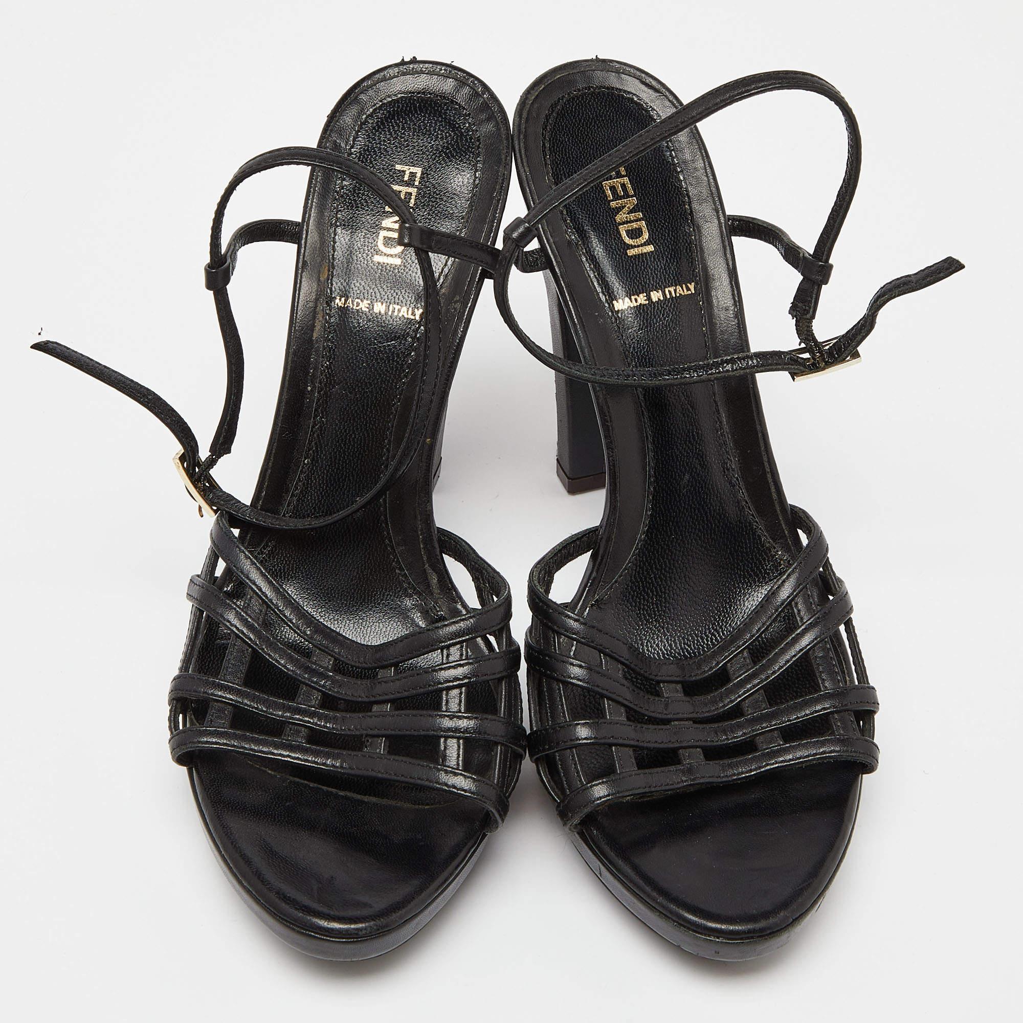 Fendi Black Leather Strappy Platform Sandals Size 38 In Good Condition For Sale In Dubai, Al Qouz 2