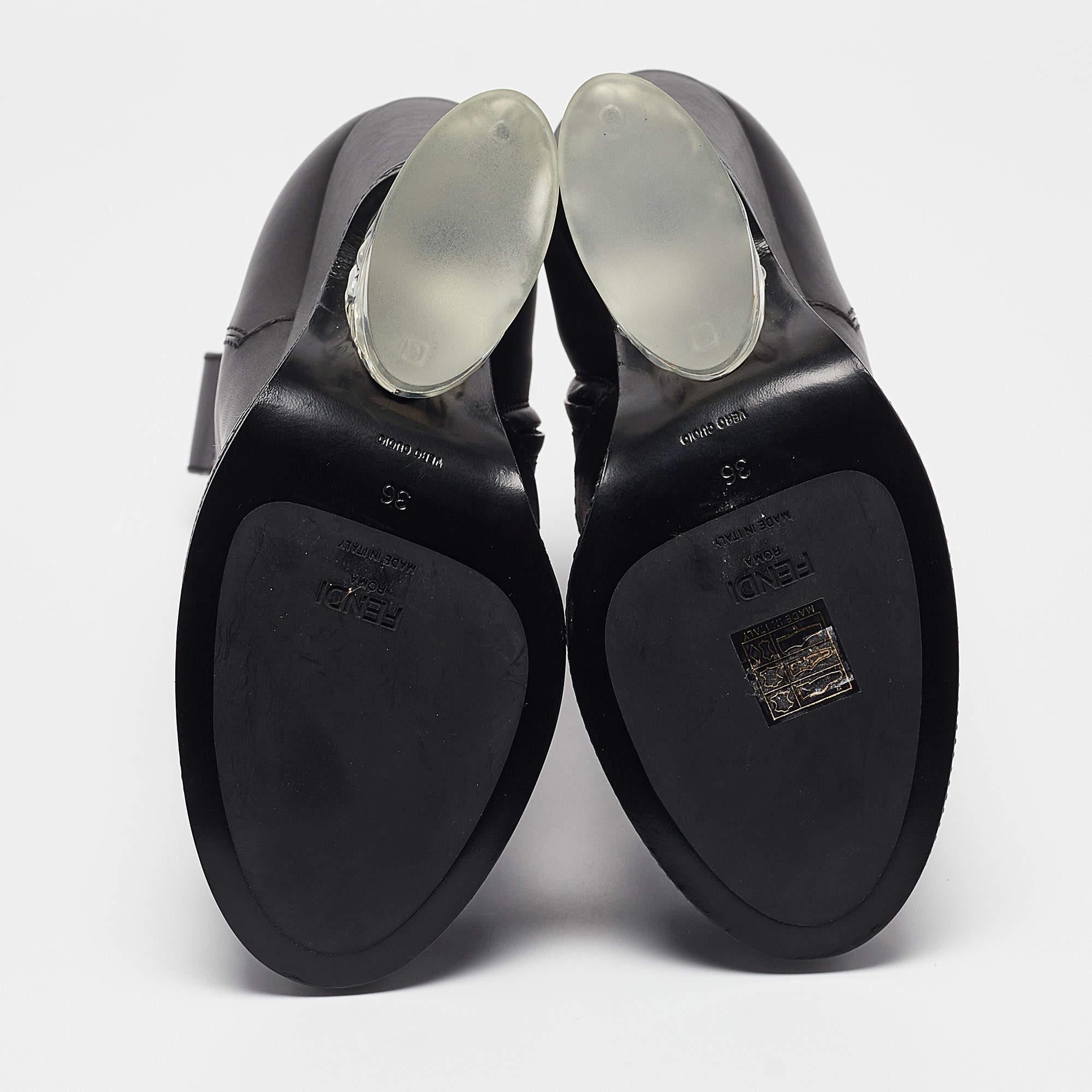 Fendi - Bottes en cuir noir avec fermeture éclair - Taille 36 en vente 1