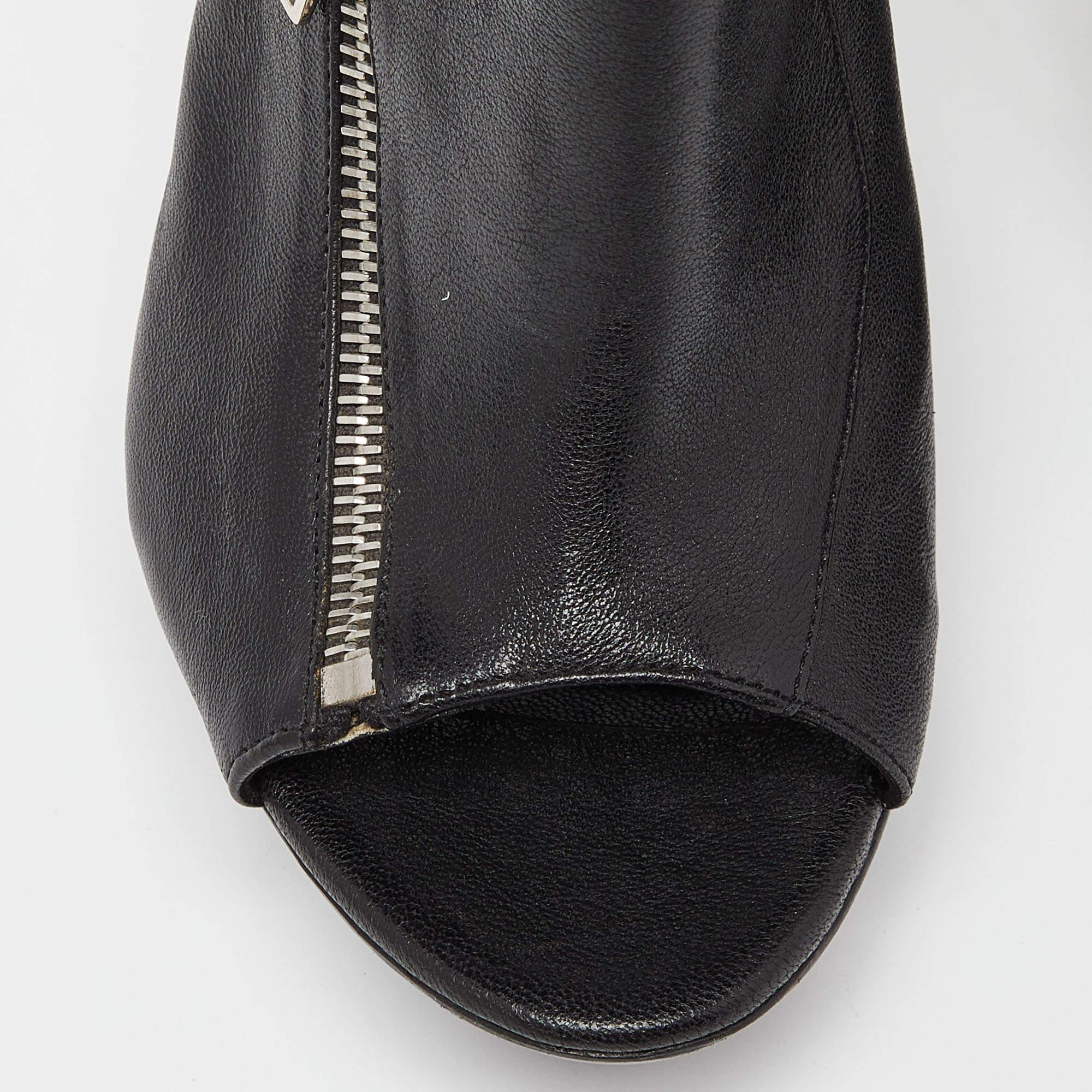 Fendi Black Leather Zipped Heel Mule Size 39.5 2