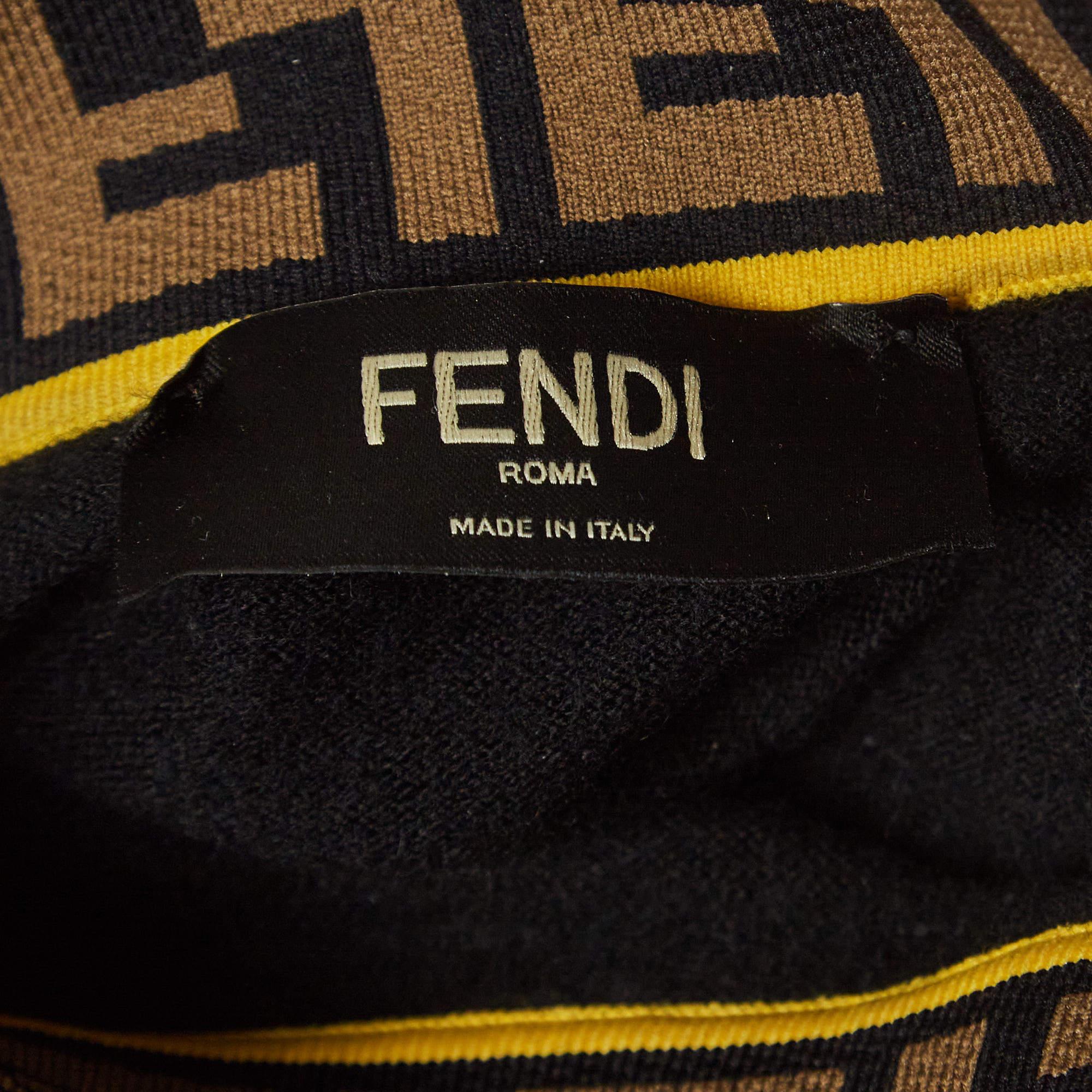 Fendi Black Logo Motif Wool Turtle Neck Pullover S In Excellent Condition In Dubai, Al Qouz 2