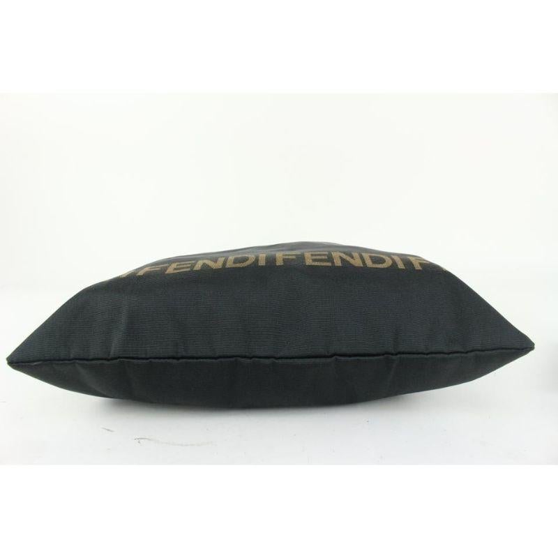 Fendi - Sac fourre-tout noir à logo Shopper 104f45 en vente 3