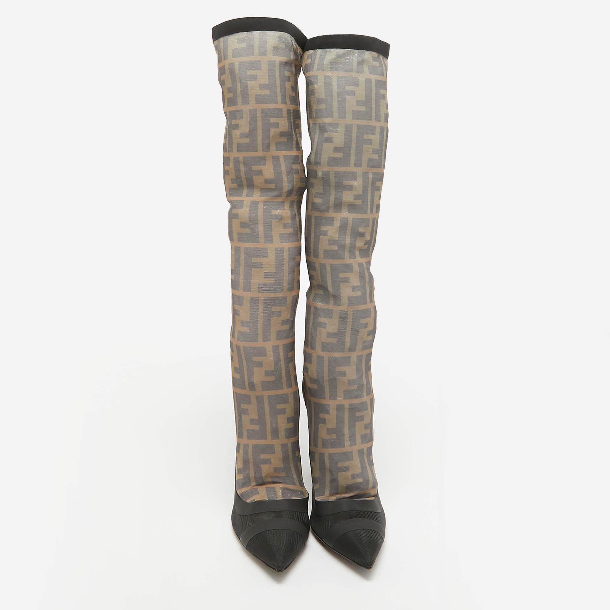 Fendi Schwarz Mesh FF Colibri Mid- Kalbslederstiefel aus Mesh Größe 38 im Zustand „Hervorragend“ in Dubai, Al Qouz 2